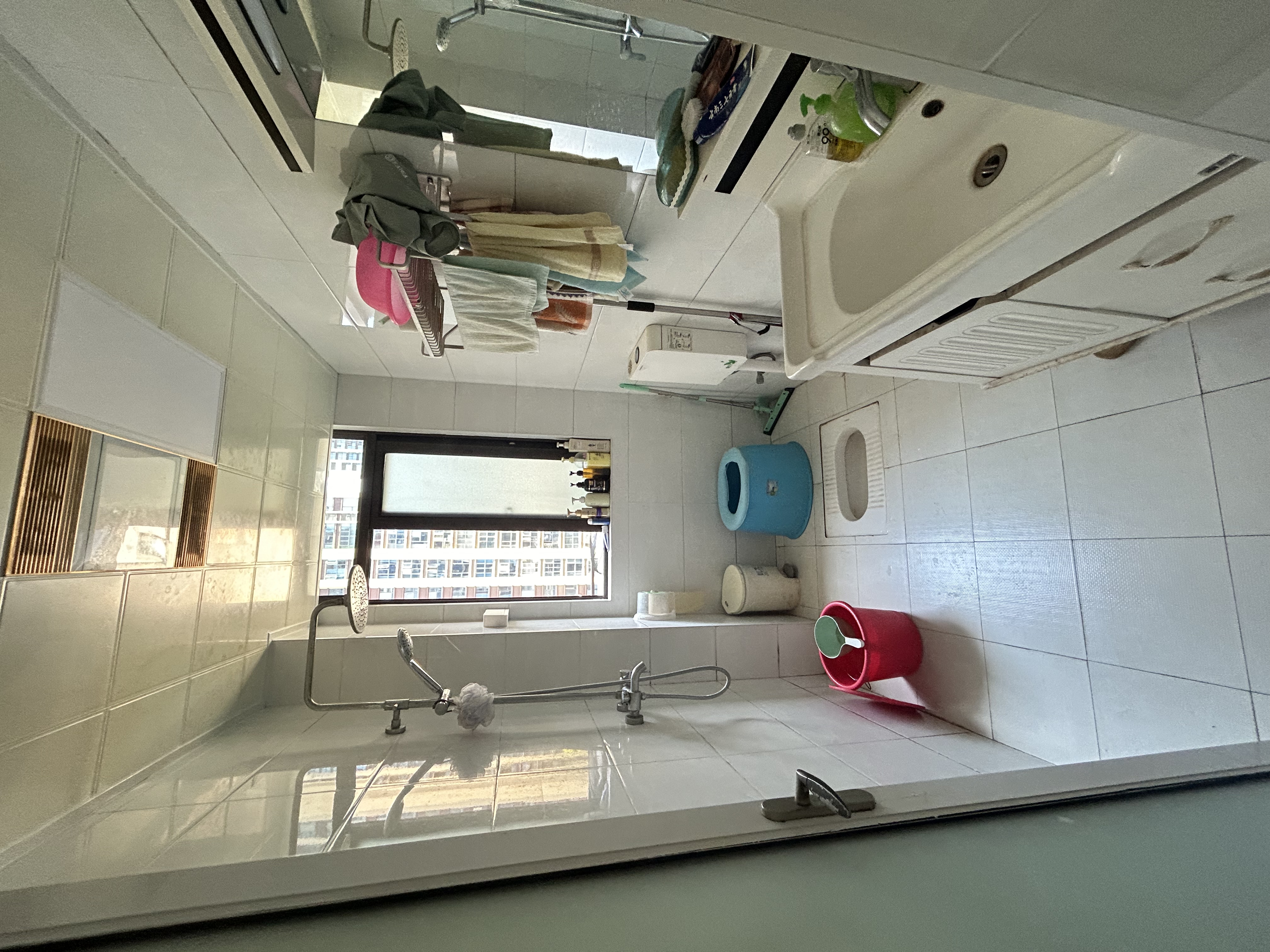 金轮翡翠名园 4室2厅2卫 82.0万 金轮翡翠名园 4室2厅2卫 82.0万室内图