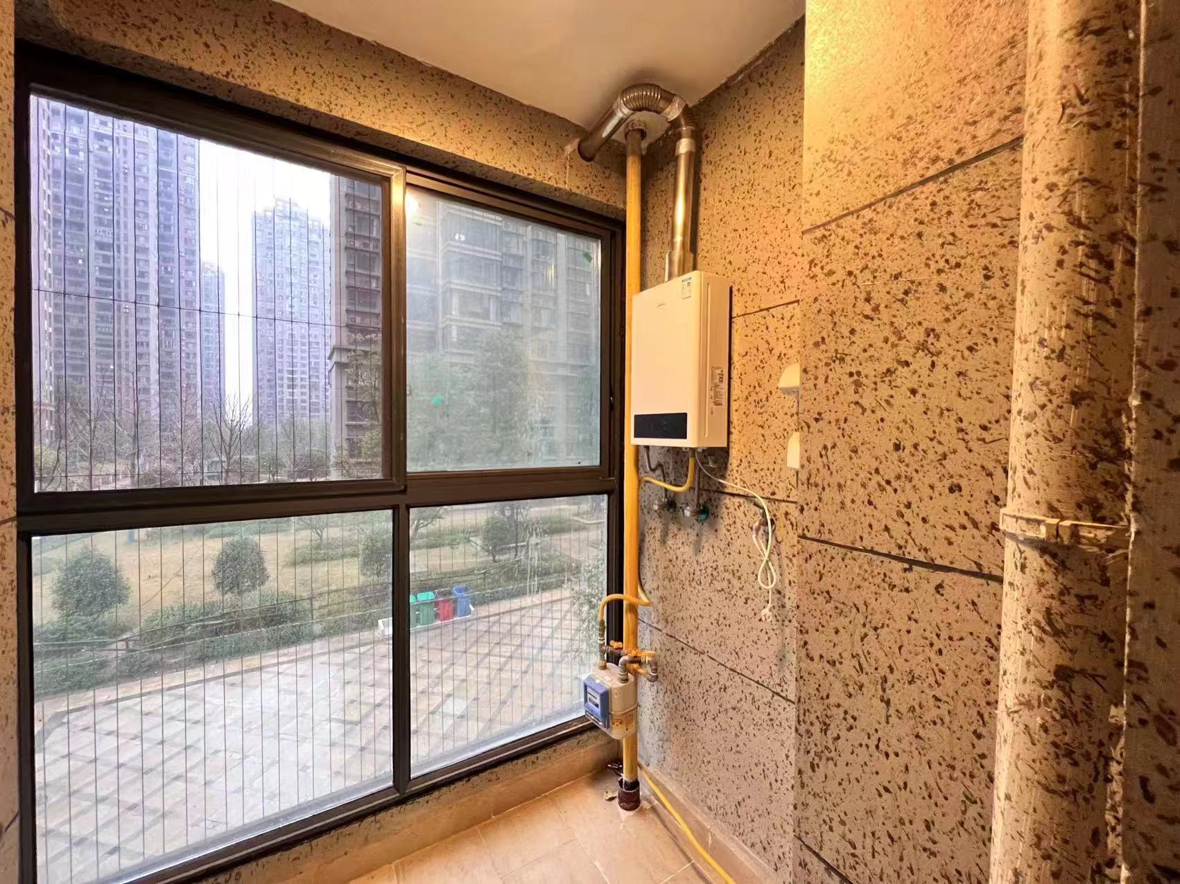 恒大华府 3室2厅2卫 98.0万 恒大华府 3室2厅2卫 98.0万室内图