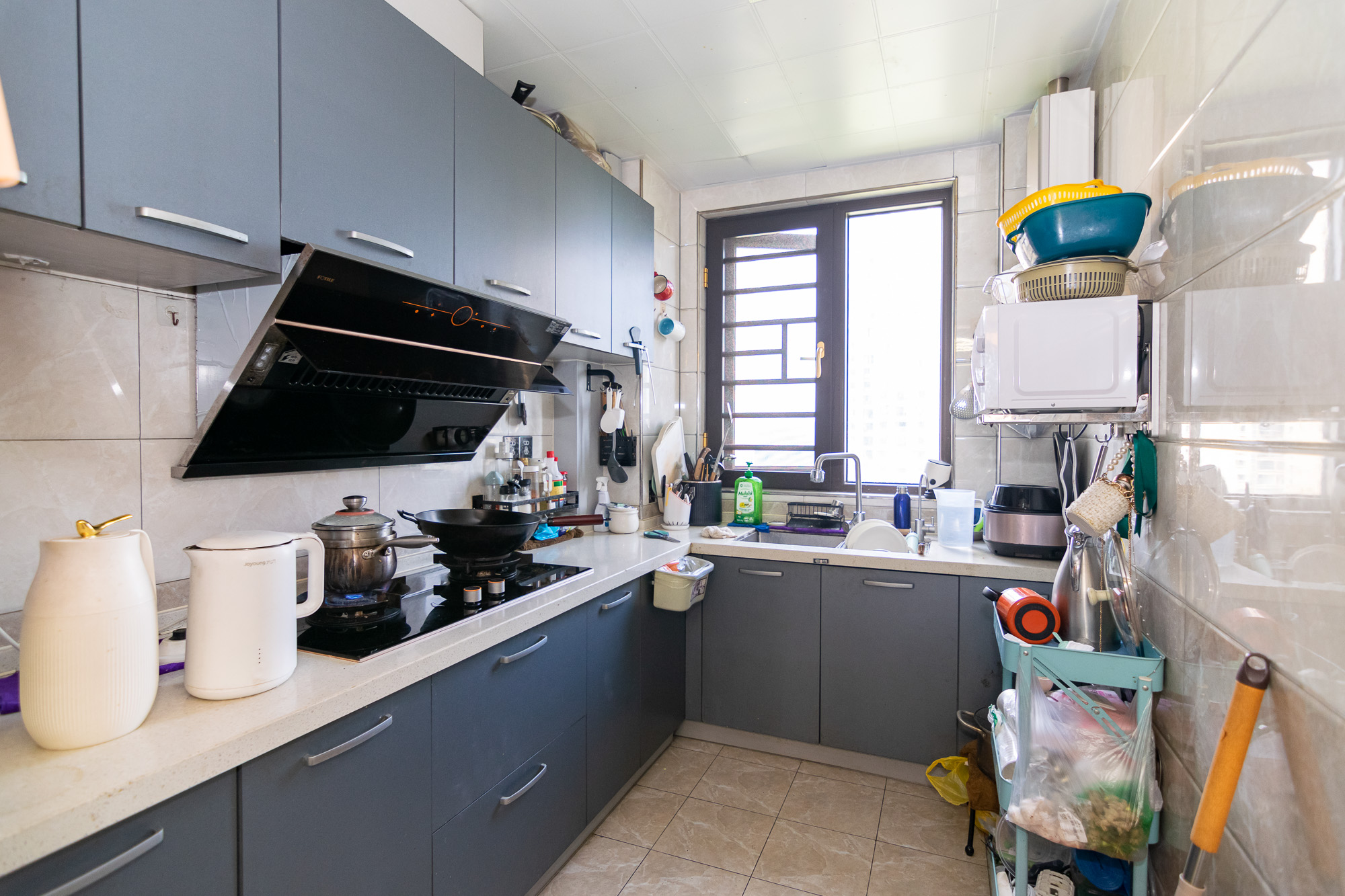 荣盛岳麓峰景 4室2厅2卫 105.0万 荣盛岳麓峰景 4室2厅2卫 105.0万厨房