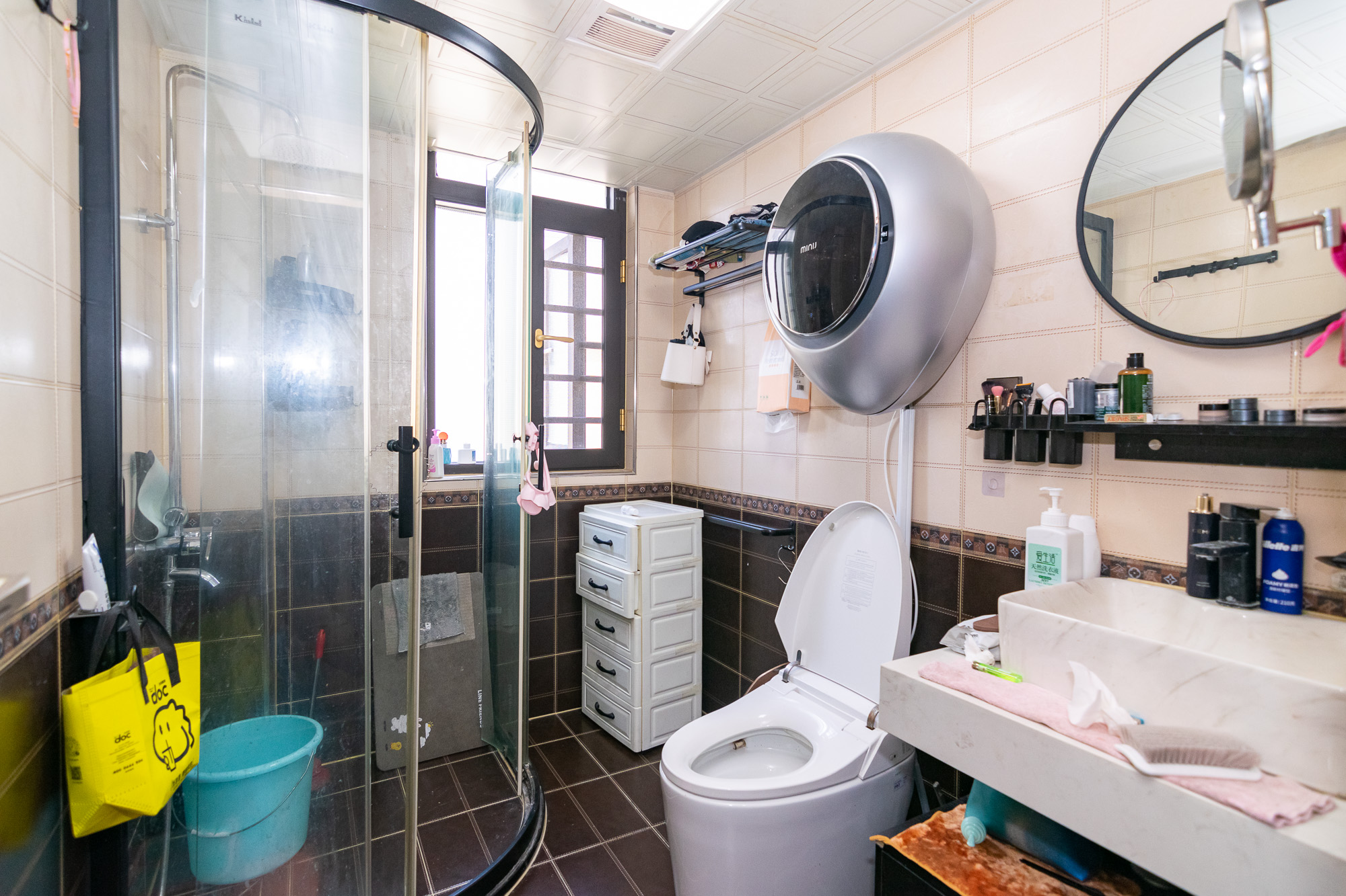 荣盛岳麓峰景 4室2厅2卫 105.0万 荣盛岳麓峰景 4室2厅2卫 105.0万卫生间