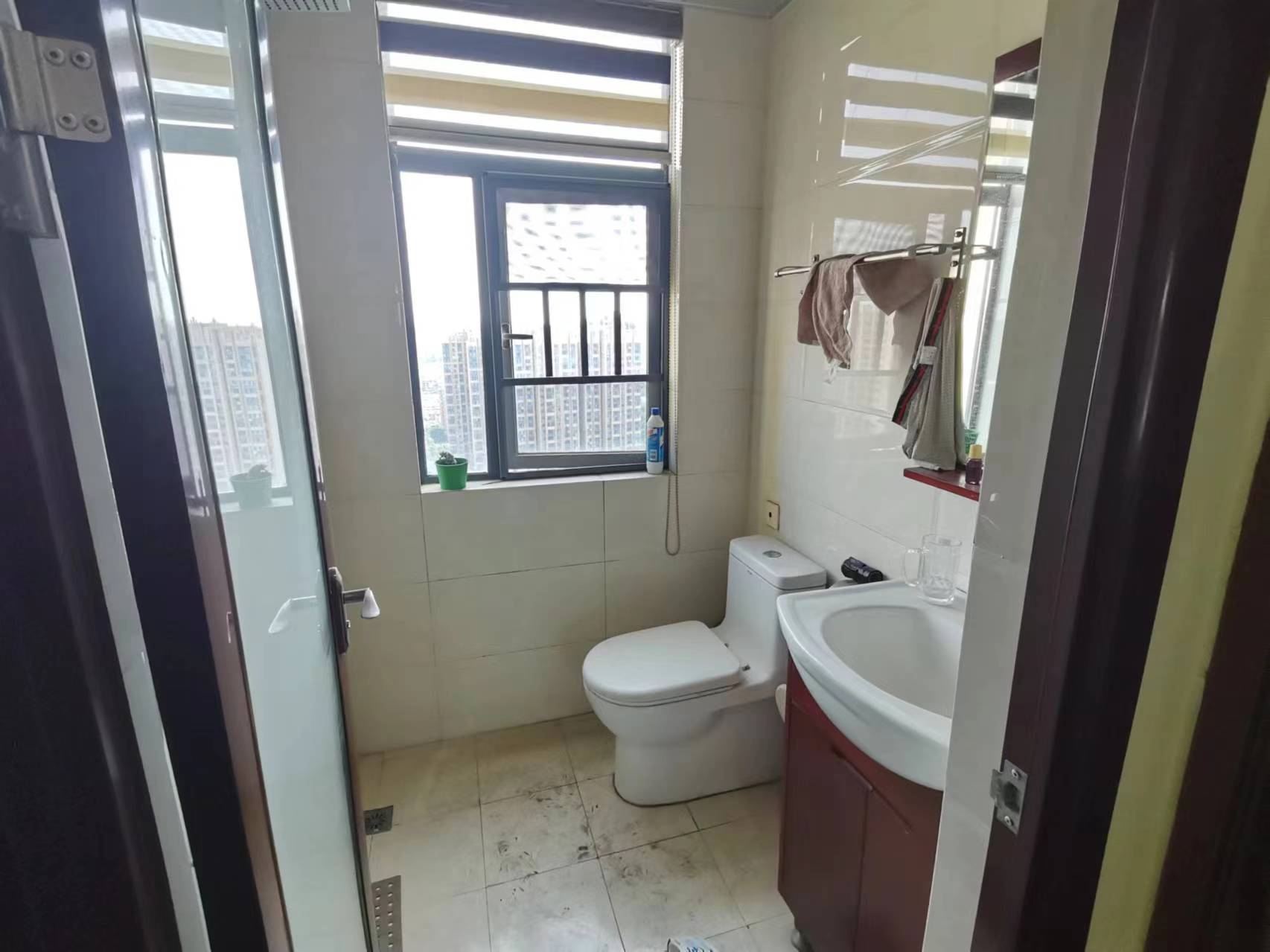 经世龙城 3室2厅2卫 69.8万 经世龙城 3室2厅2卫 69.8万室内图