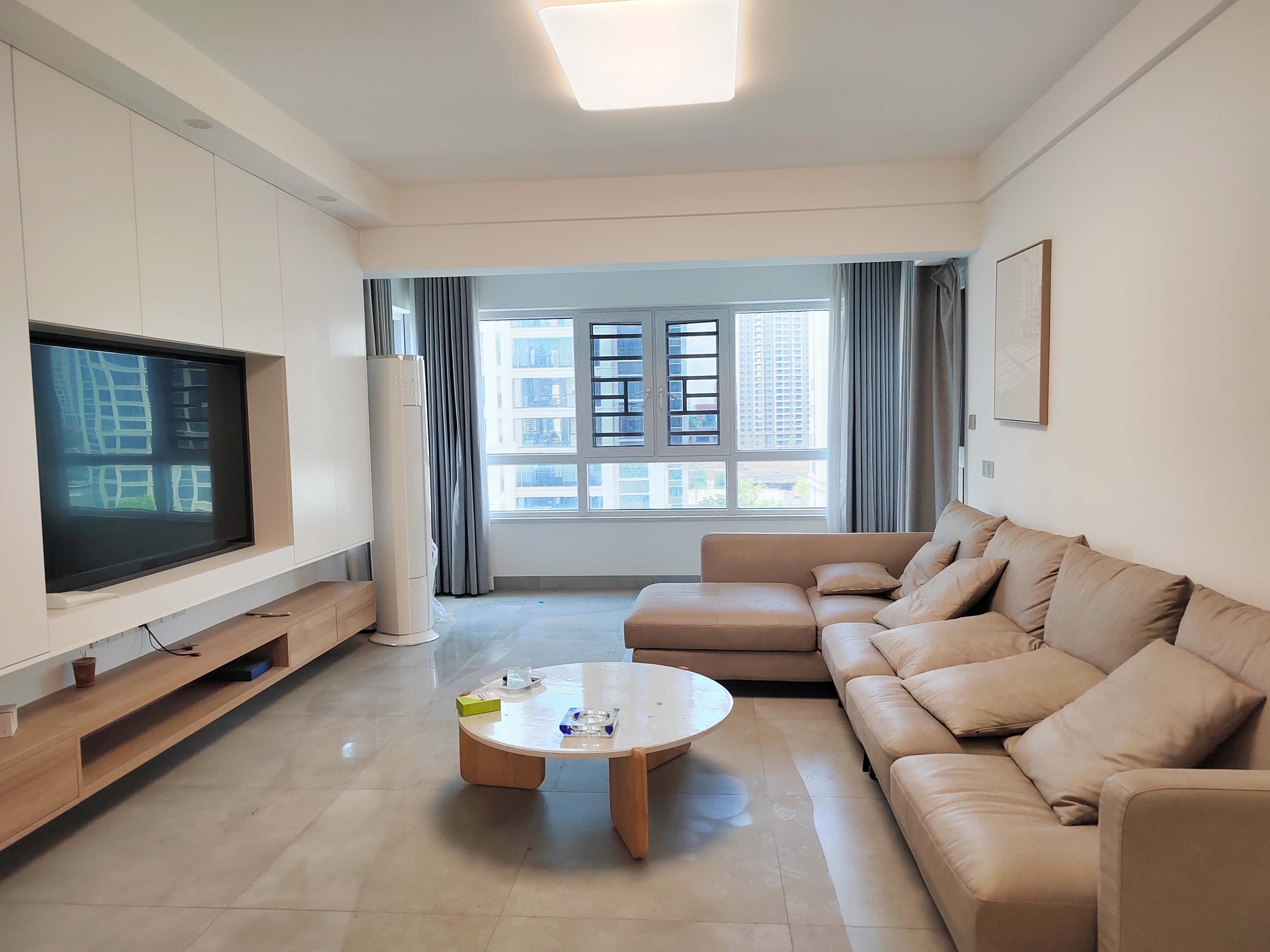 紫金华府 4室2厅2卫 80.0万 紫金华府 4室2厅2卫 80.0万室内图