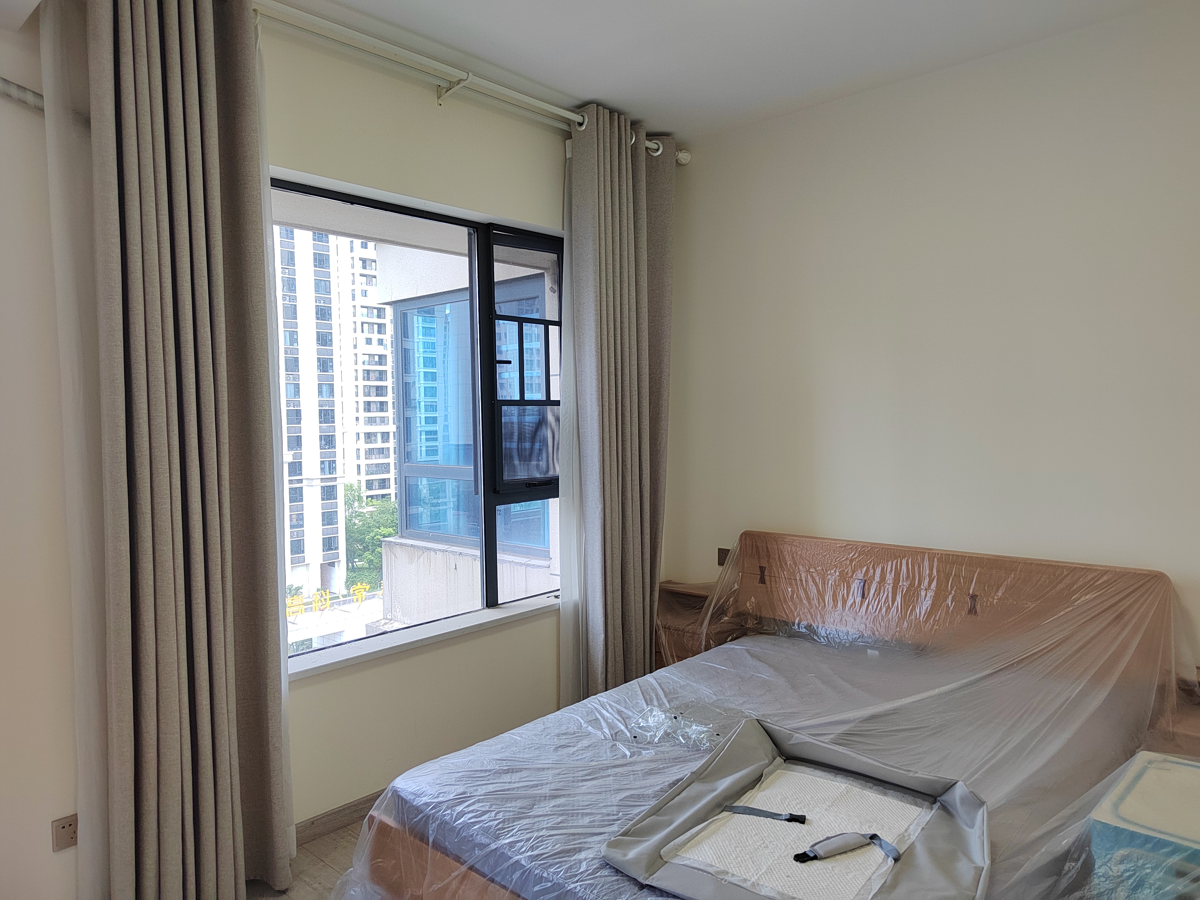 紫金华府 4室2厅2卫 80.0万 紫金华府 4室2厅2卫 80.0万室内图