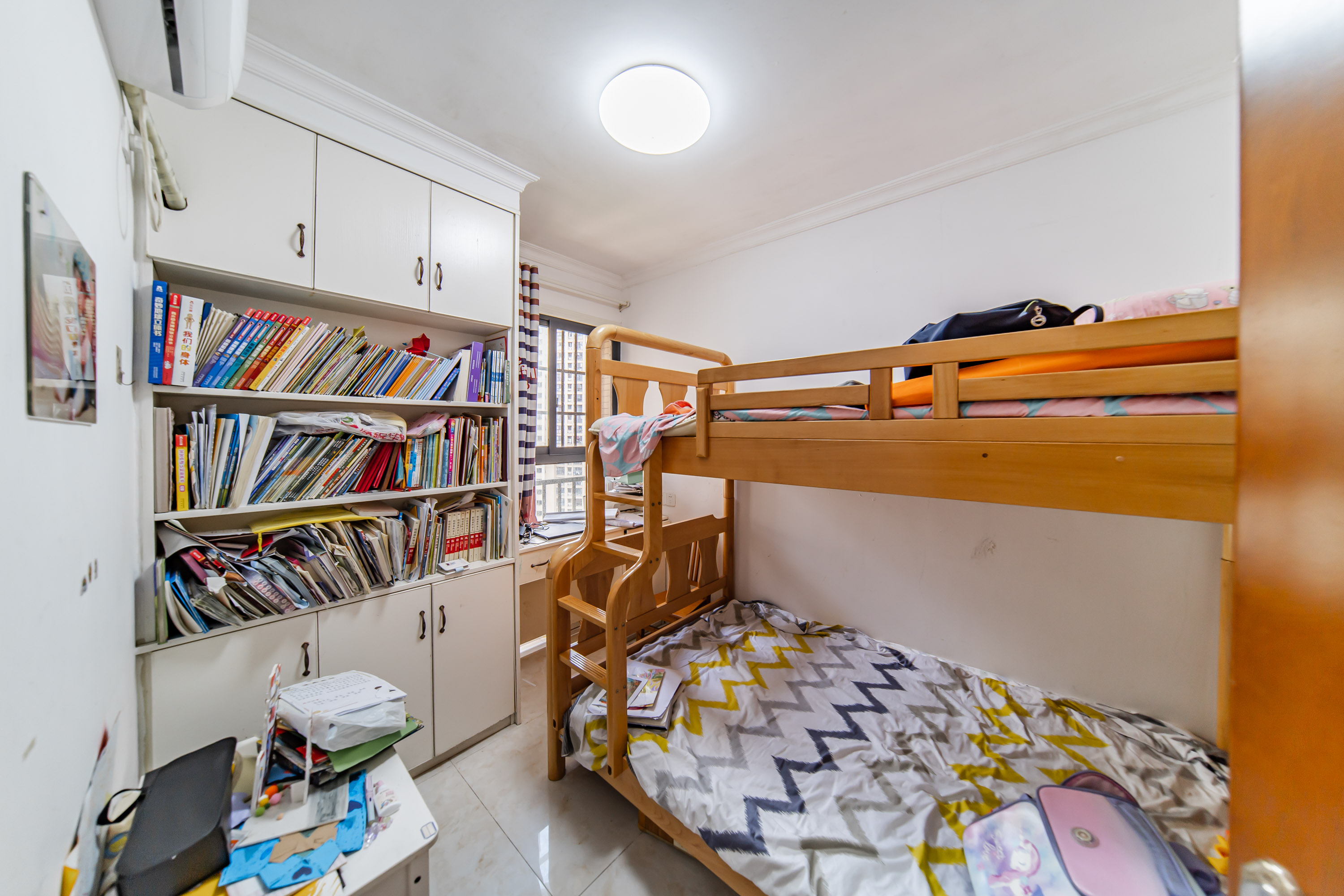 湘熙水郡(观澜海赋家园)  3室1厅1卫    97.0万 湘熙水郡(观澜海赋家园)  3室1厅1卫    97.0万卧室