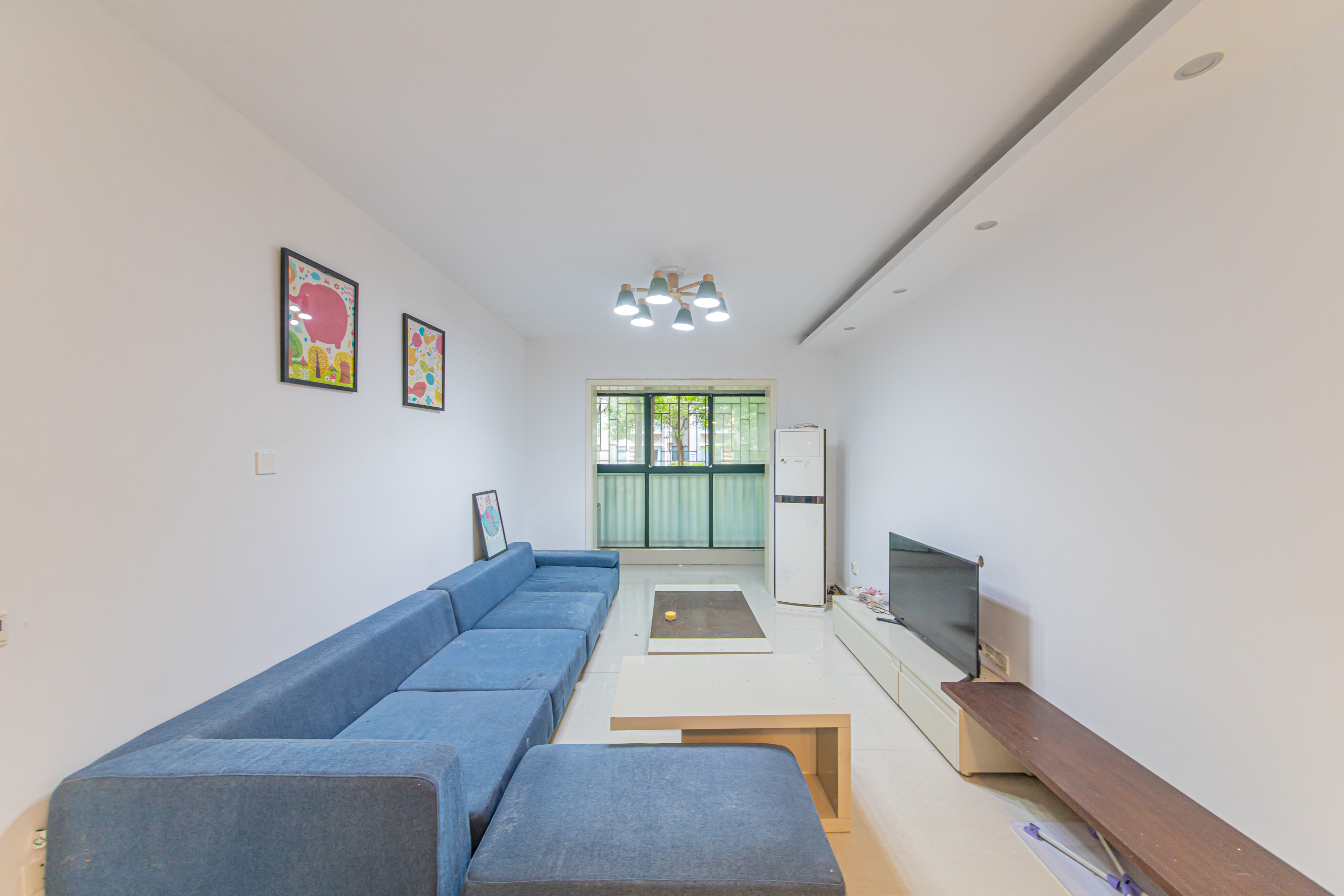 华天苑 3室2厅1卫 82.0万 华天苑 3室2厅1卫 82.0万客厅