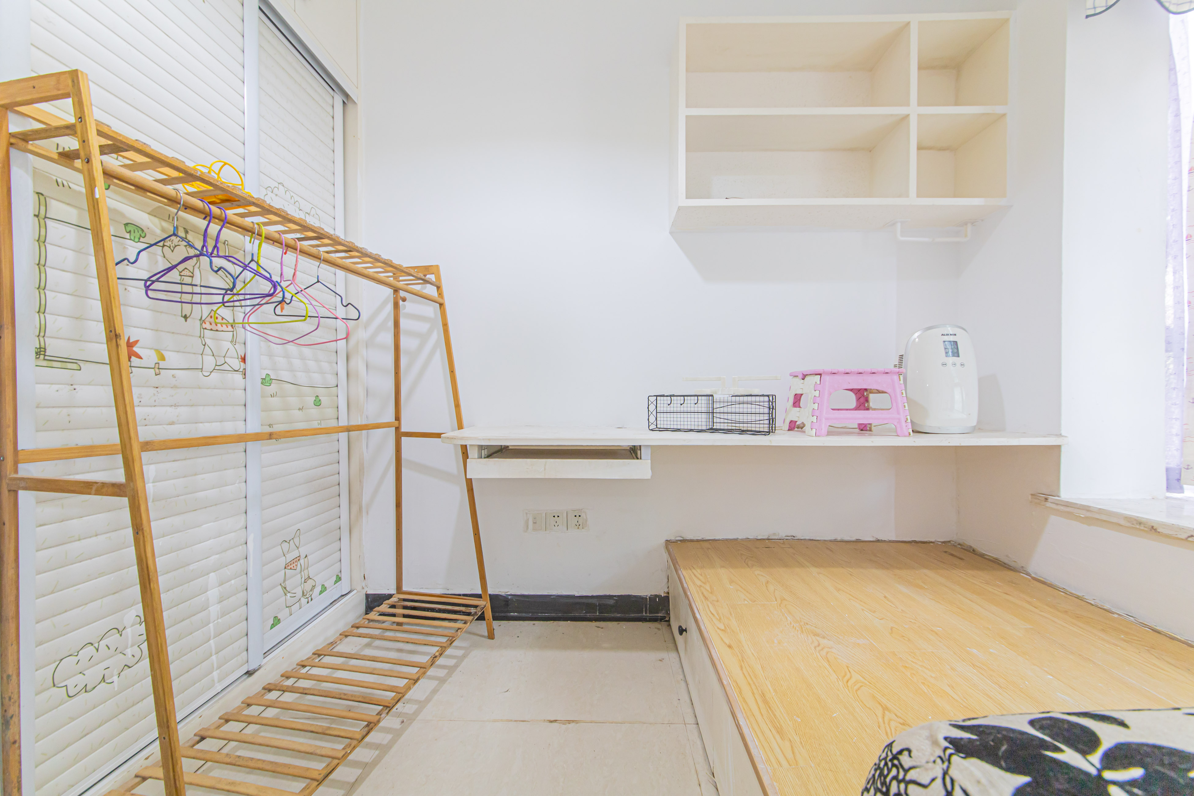 华天苑 3室2厅1卫 82.0万 华天苑 3室2厅1卫 82.0万卧室