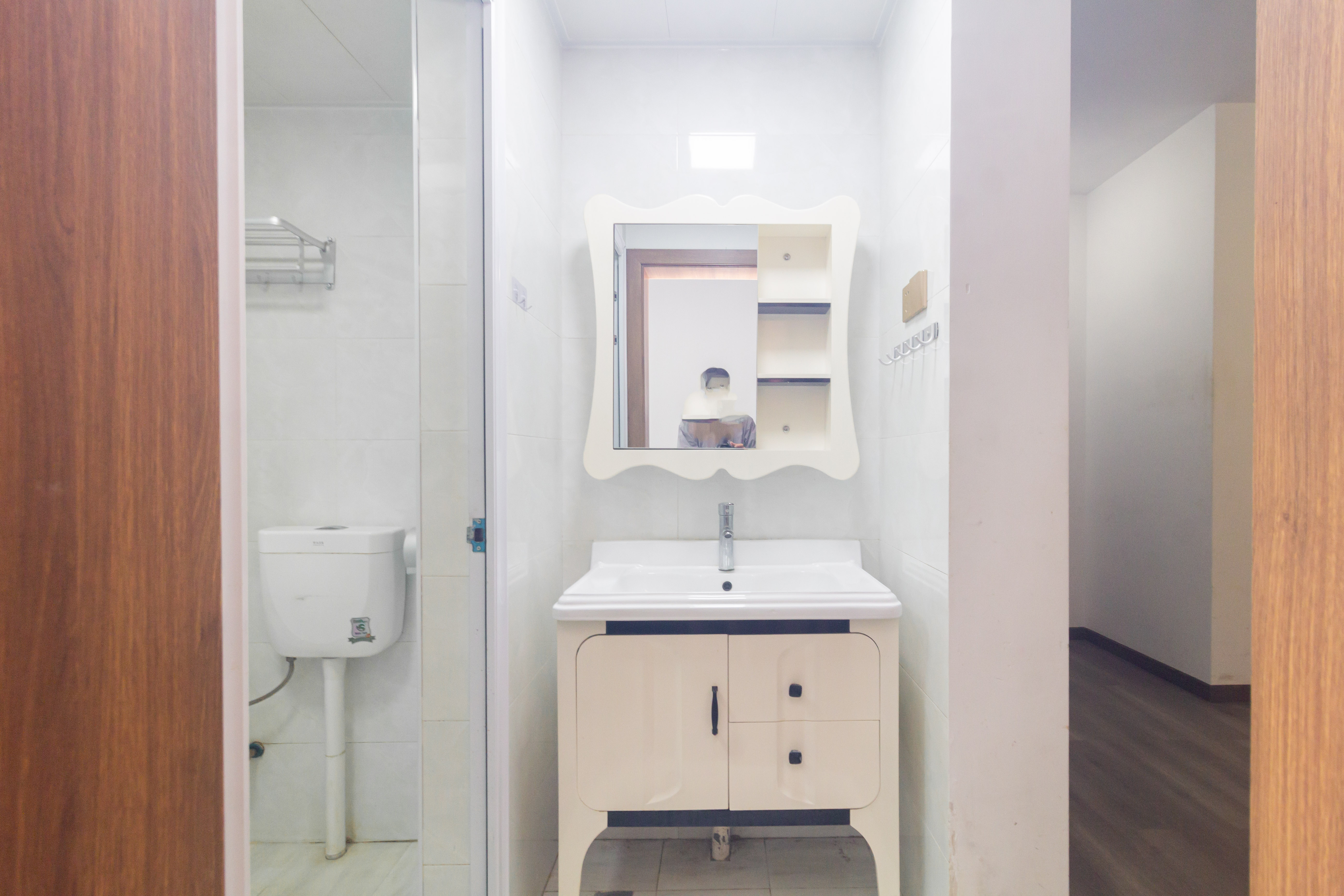 康桥长郡 3室1厅1卫 63.0万 康桥长郡 3室1厅1卫 63.0万卫生间