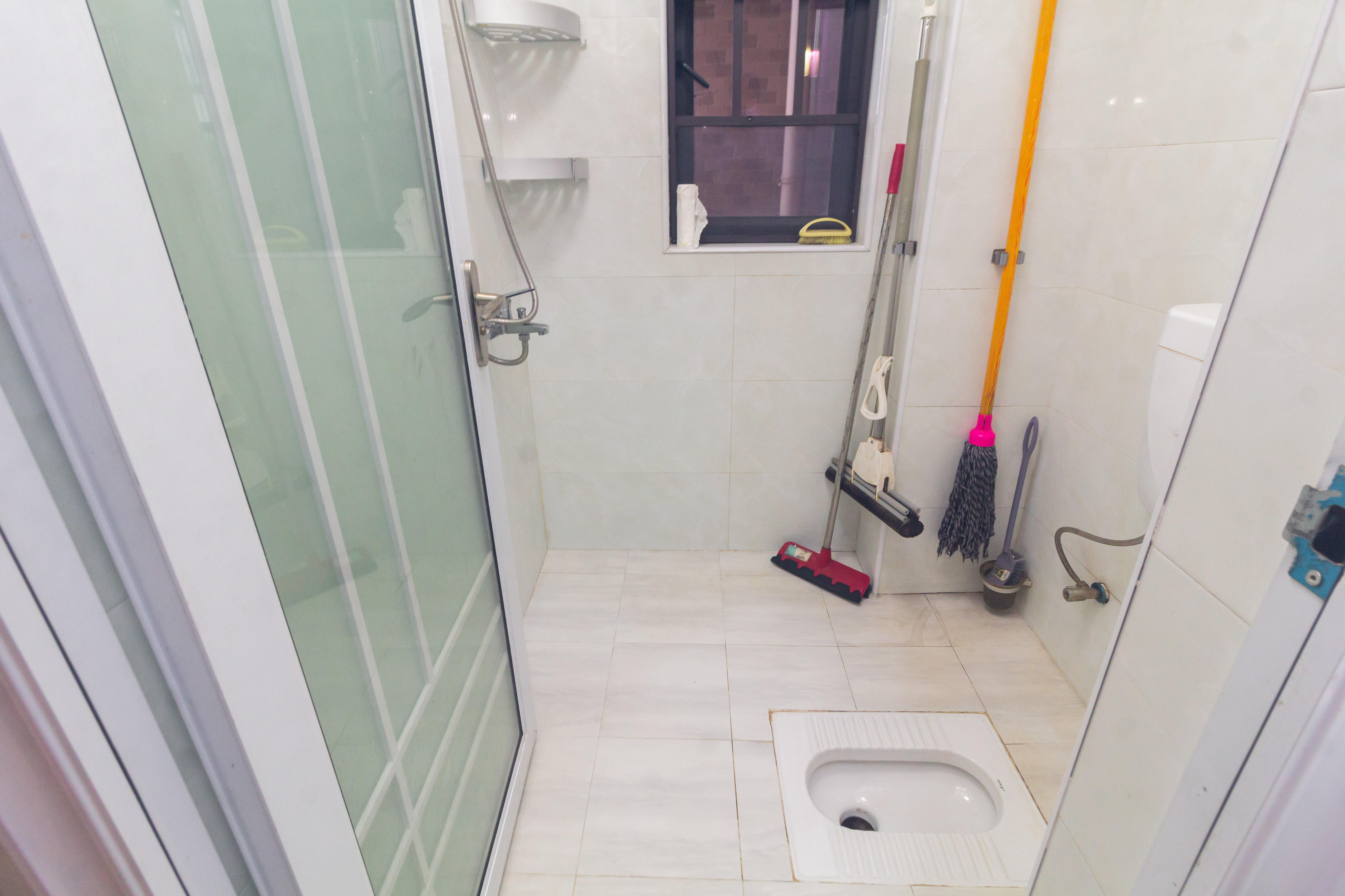 康桥长郡 3室1厅1卫 63.0万 康桥长郡 3室1厅1卫 63.0万卫生间