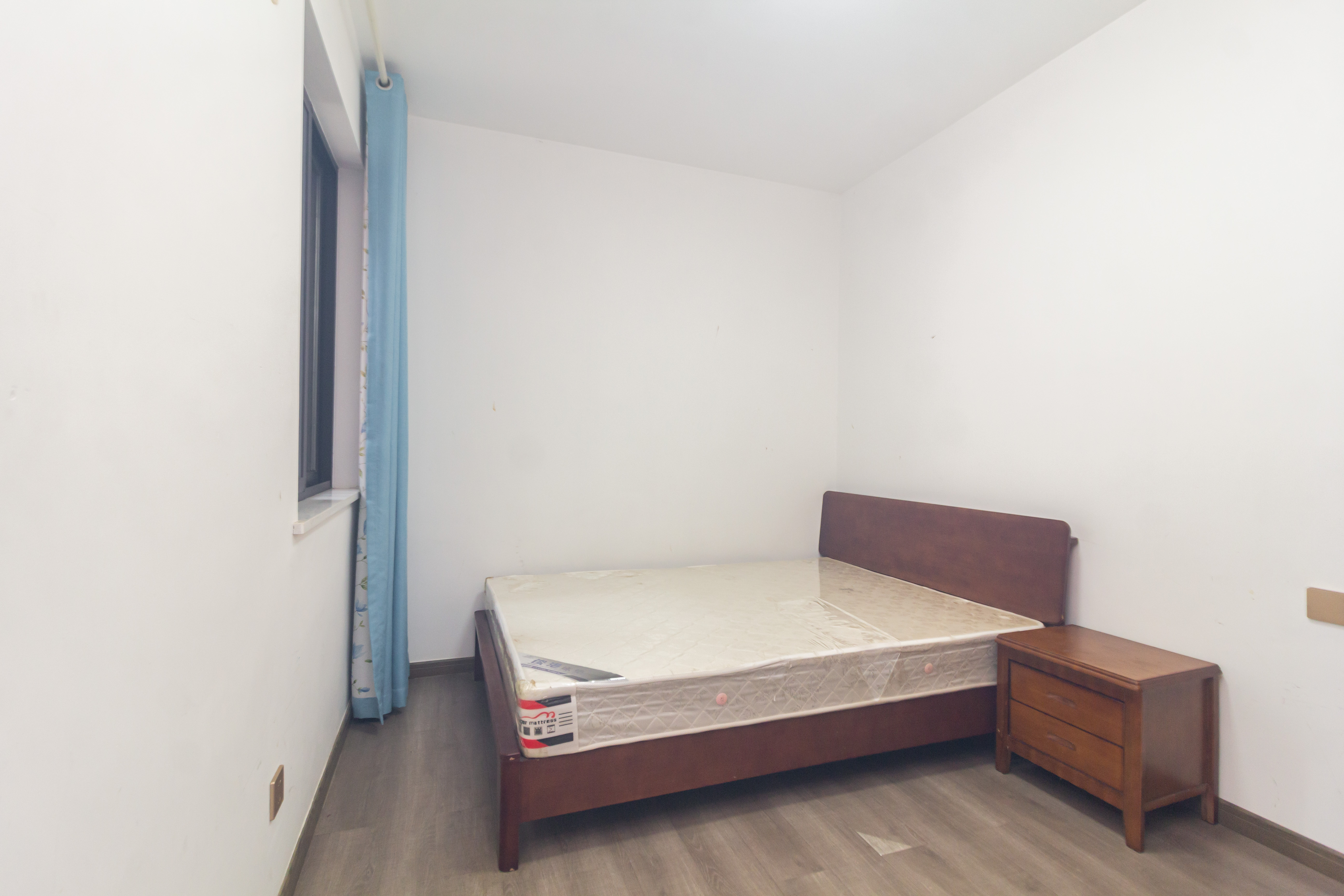 康桥长郡 3室1厅1卫 63.0万 康桥长郡 3室1厅1卫 63.0万卧室