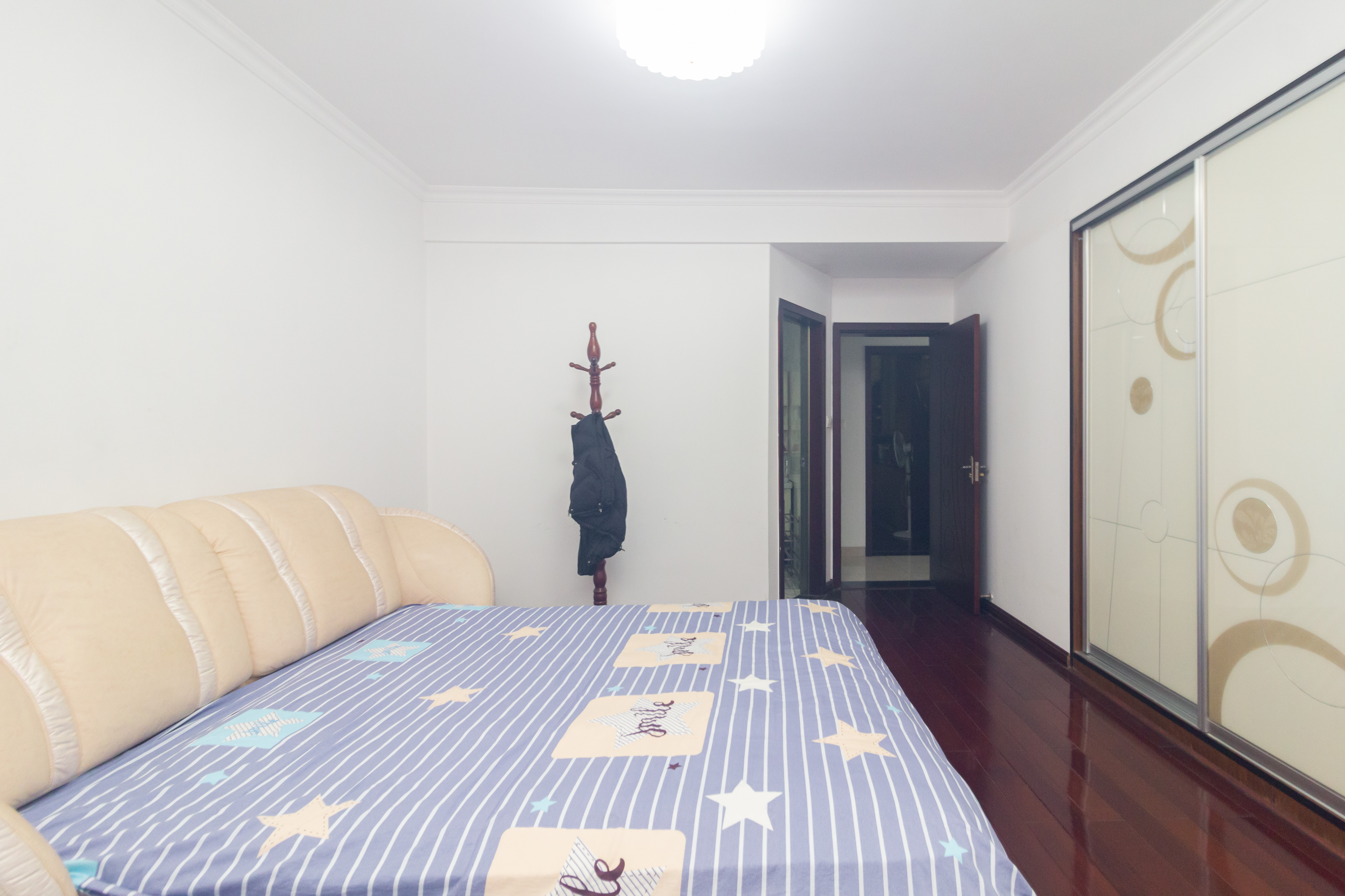 博雅湘水湾 3室2厅2卫 78.8万 博雅湘水湾 3室2厅2卫 78.8万卧室