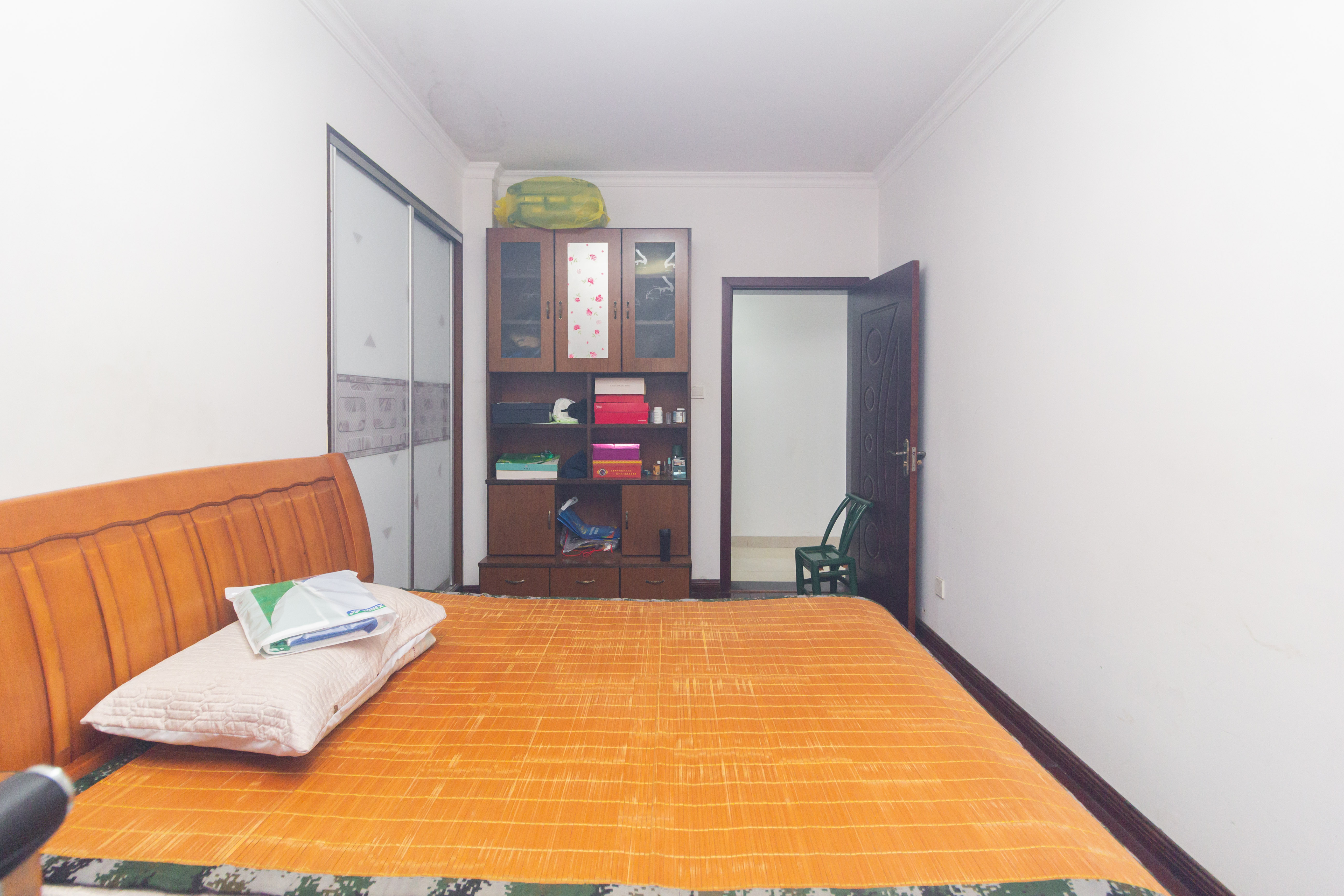 博雅湘水湾 3室2厅2卫 78.8万 博雅湘水湾 3室2厅2卫 78.8万卧室