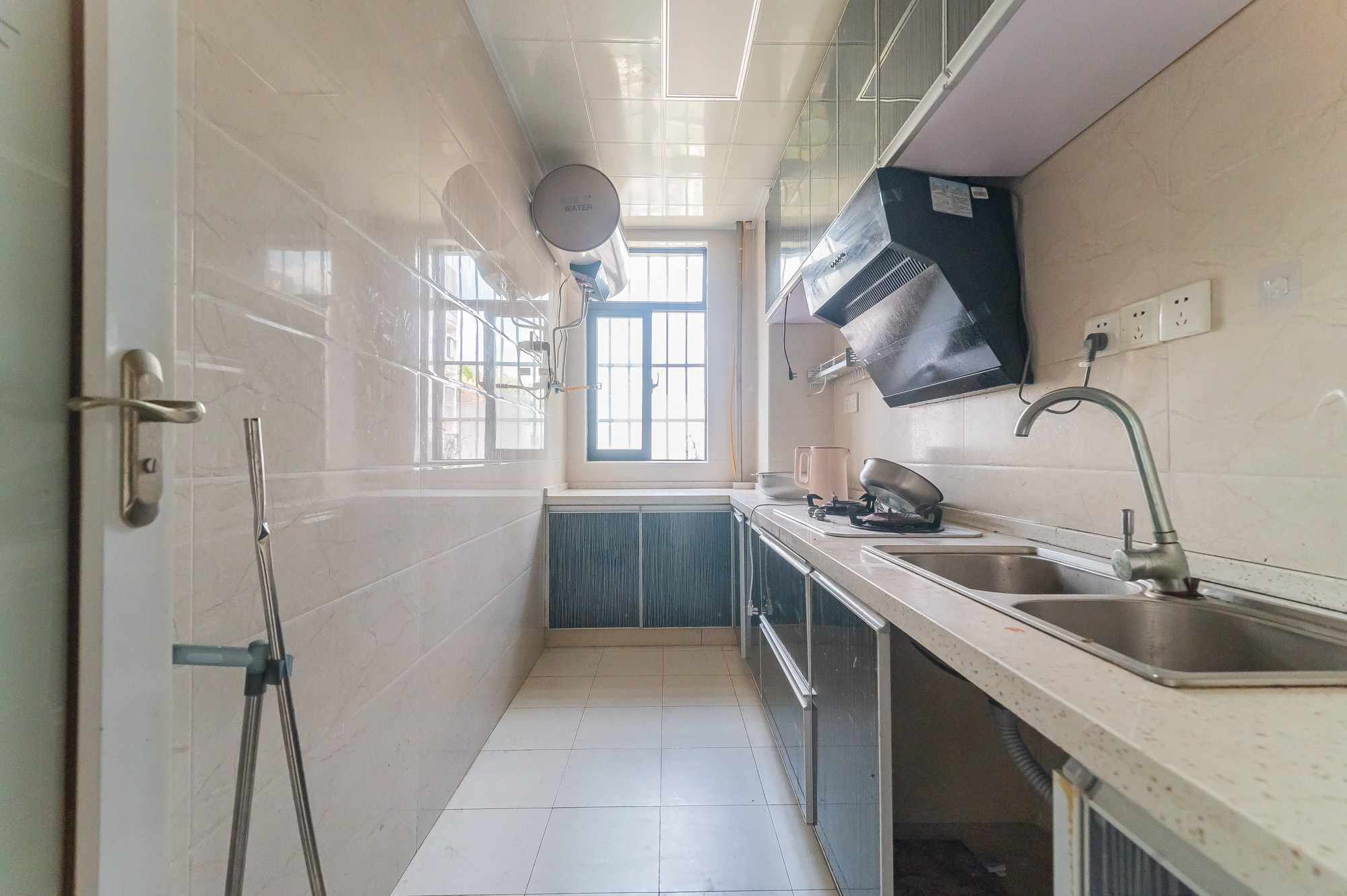 星电恬园  2室2厅1卫    65.0万 星电恬园  2室2厅1卫    65.0万厨房