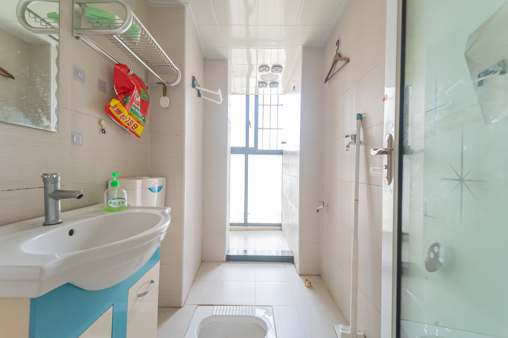 星电恬园  2室2厅1卫    65.0万 星电恬园  2室2厅1卫    65.0万卫生间