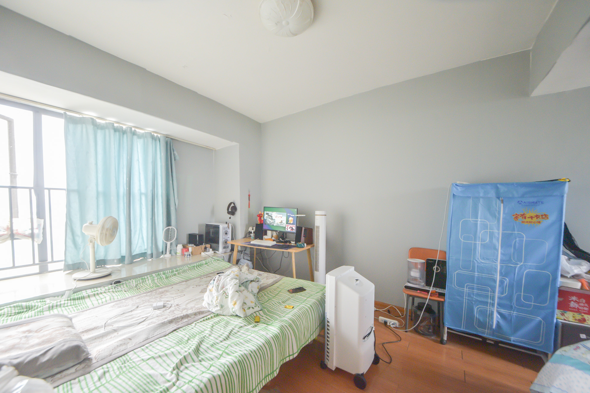 都市兰亭  3室2厅2卫   85.80万卧室