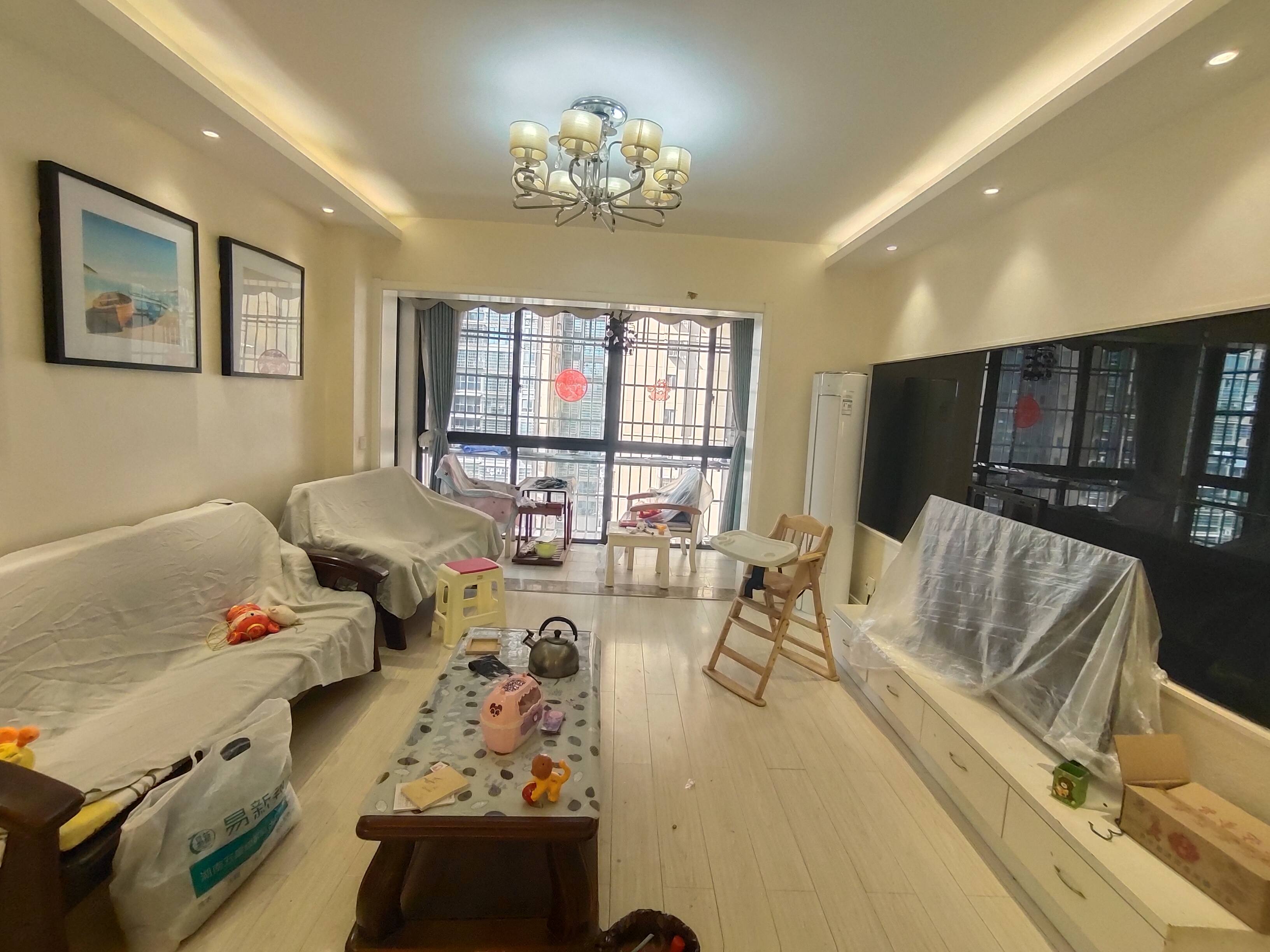 文化园三期  3室2厅2卫    69.8万 文化园三期  3室2厅2卫    69.8万室内图