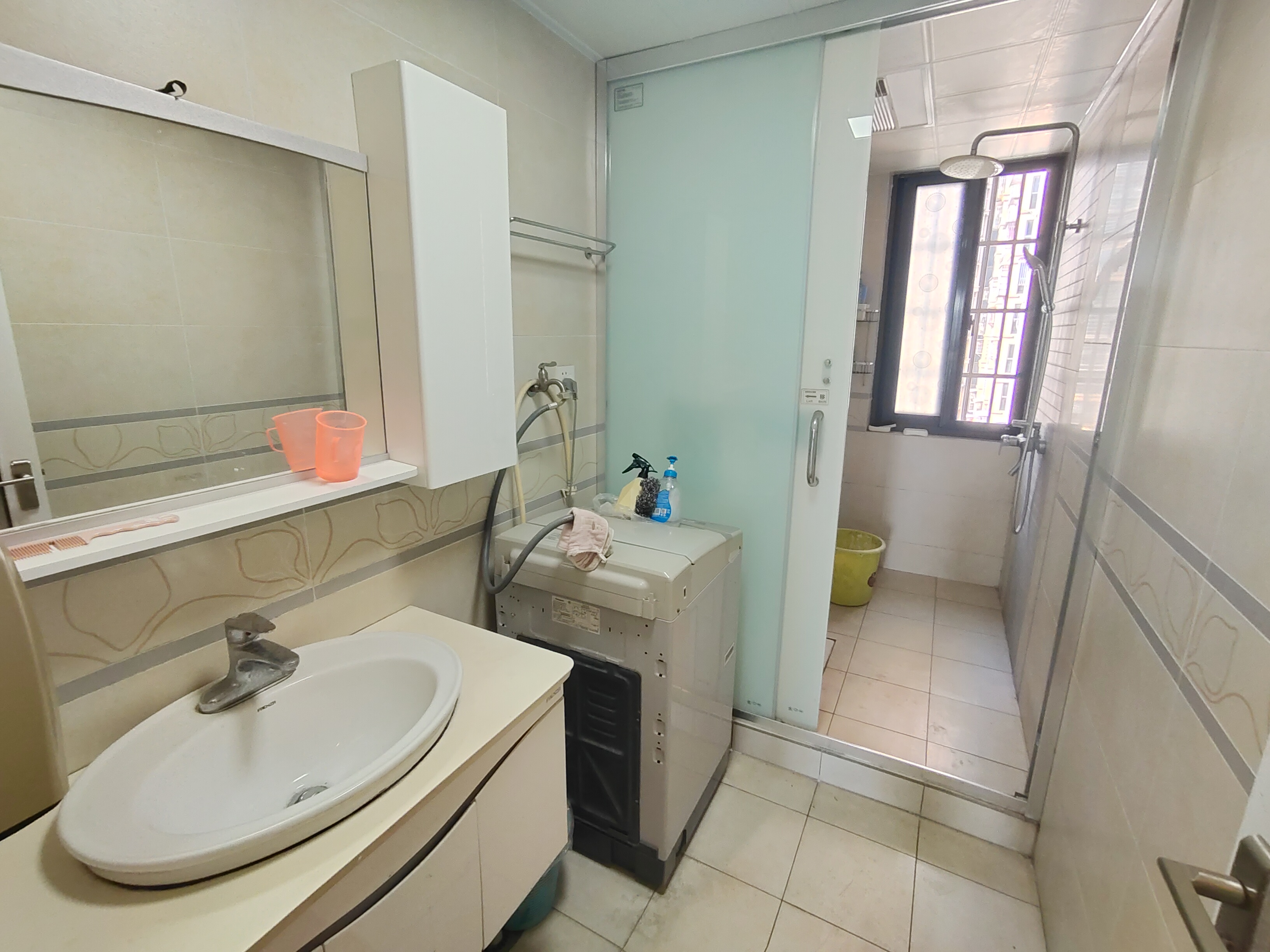 文化园三期  3室2厅2卫    69.8万 文化园三期  3室2厅2卫    69.8万室内图