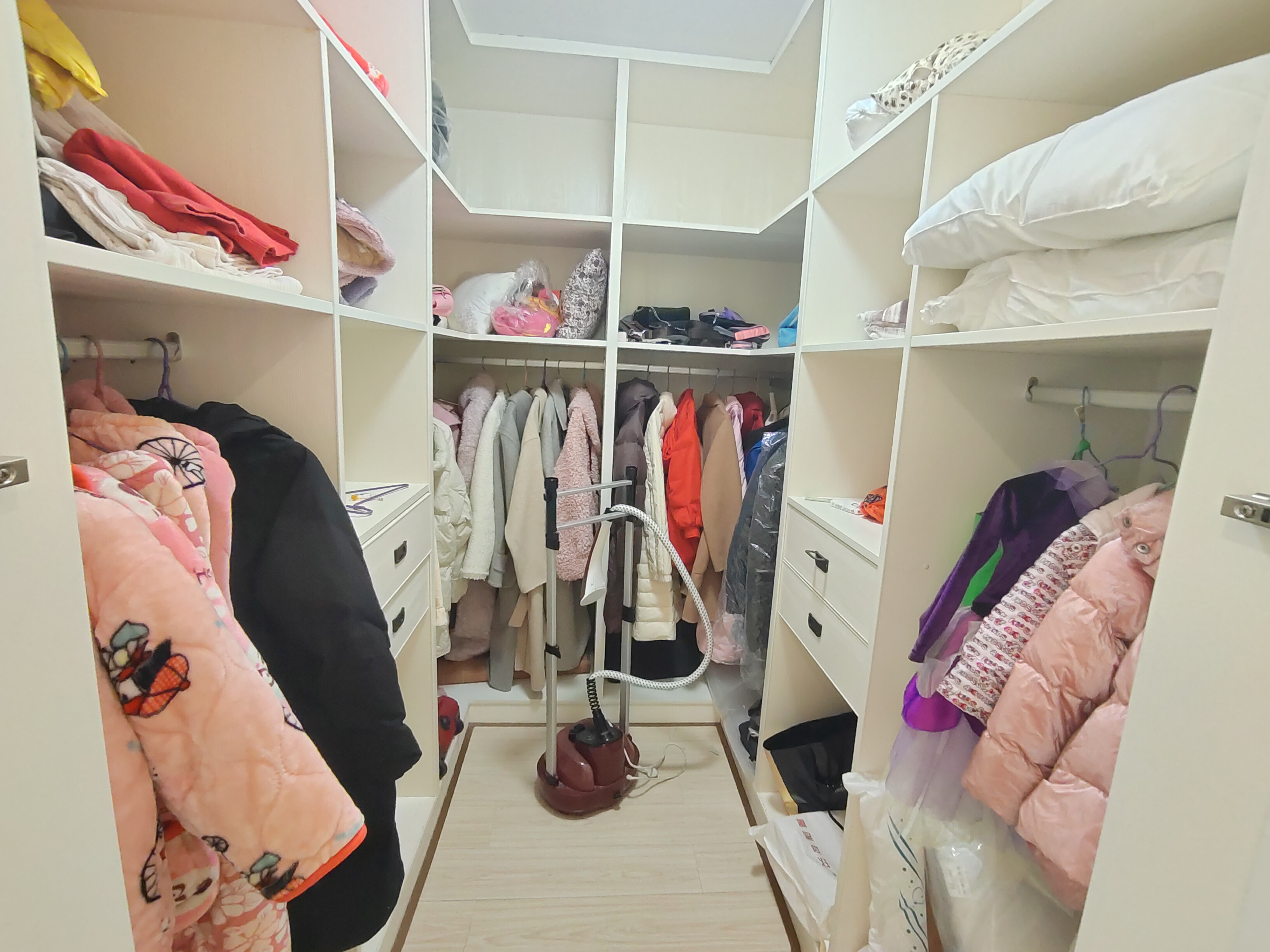 文化园三期  3室2厅2卫    69.8万 文化园三期  3室2厅2卫    69.8万室内图