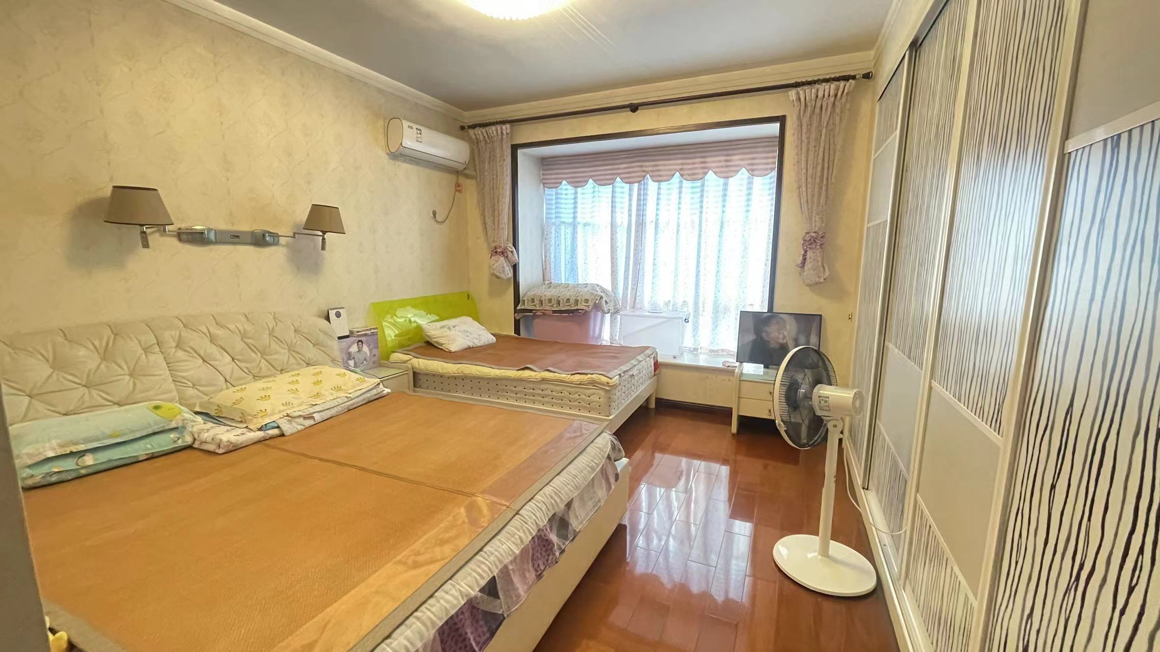 四季花园  3室2厅2卫   69.00万室内图