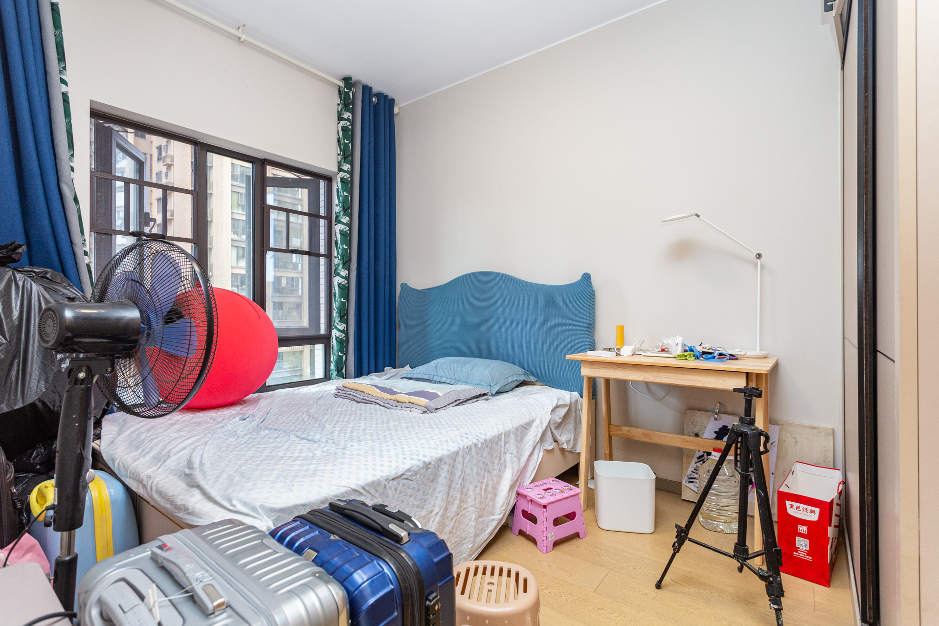 时代倾城四期 3室2厅2卫 105.0万 时代倾城四期 3室2厅2卫 105.0万卧室