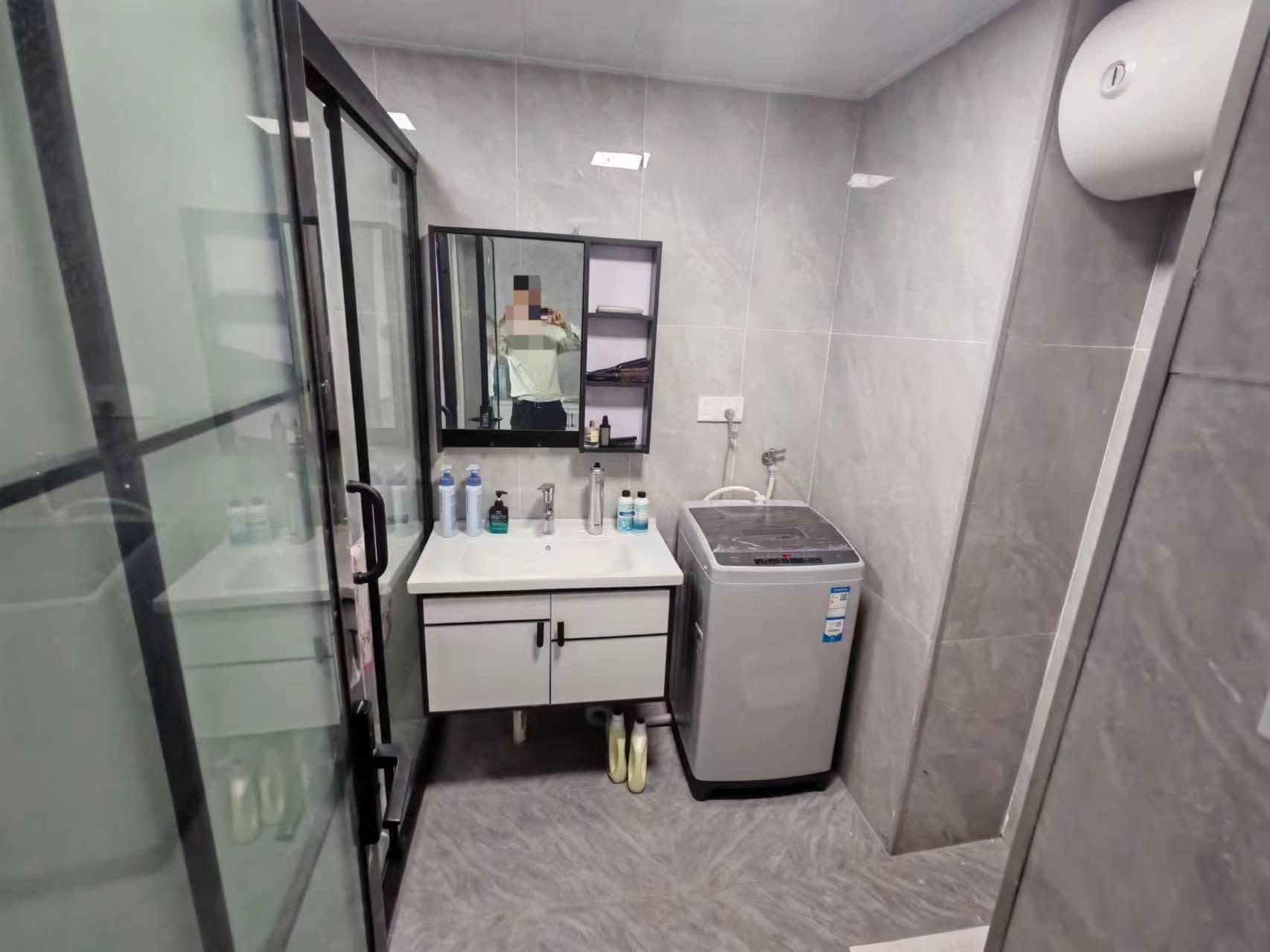 朗廷览江 1室0厅0卫 30.0万 朗廷览江 1室0厅0卫 30.0万室内图