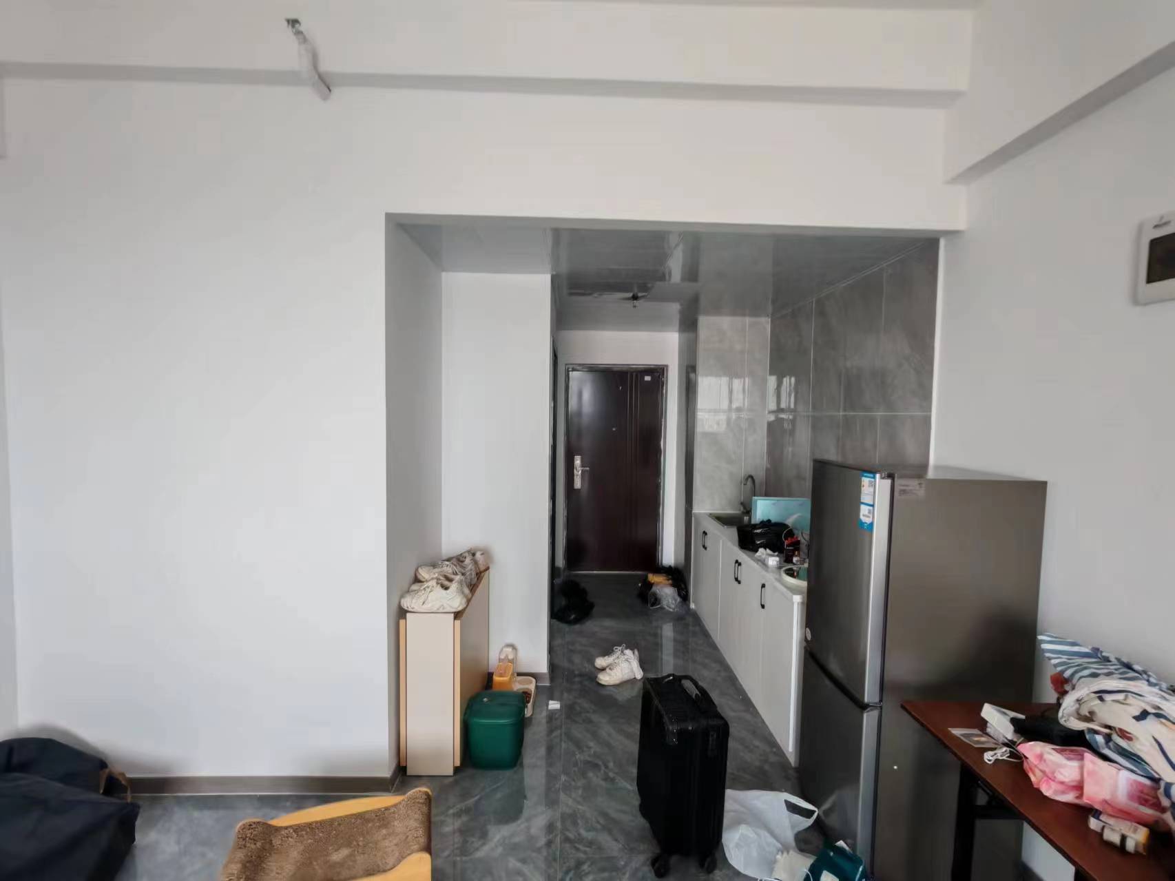 朗廷览江 1室0厅0卫 30.0万 朗廷览江 1室0厅0卫 30.0万室内图