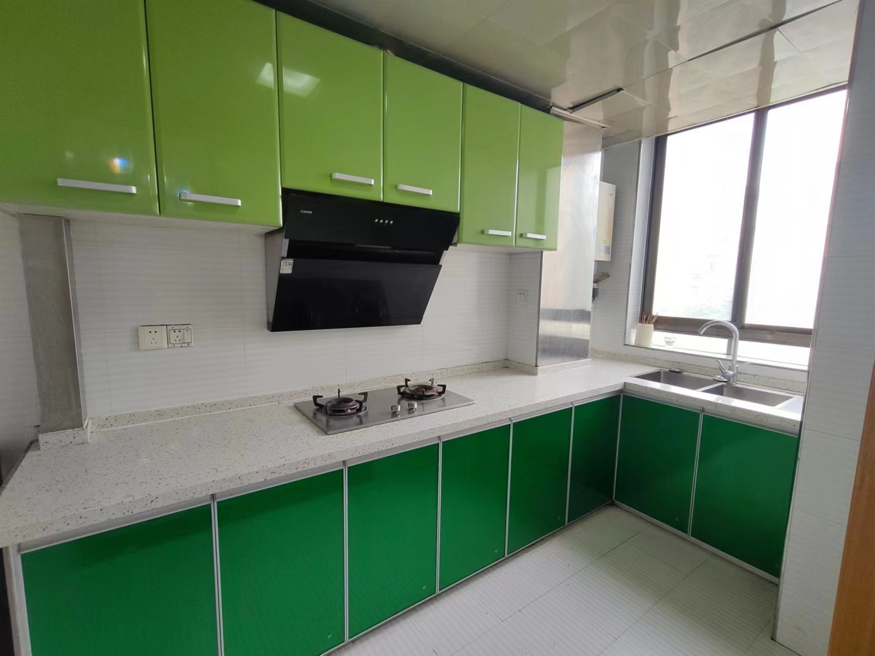 阳光爱琴海 3室2厅2卫 36.8万 阳光爱琴海 3室2厅2卫 36.8万室内图