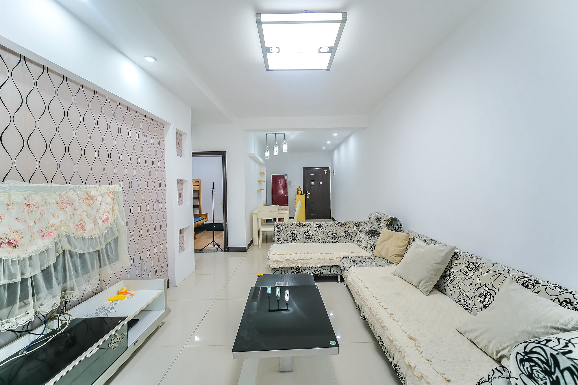 山水湾 2室2厅1卫 46.8万 山水湾 2室2厅1卫 46.8万客厅