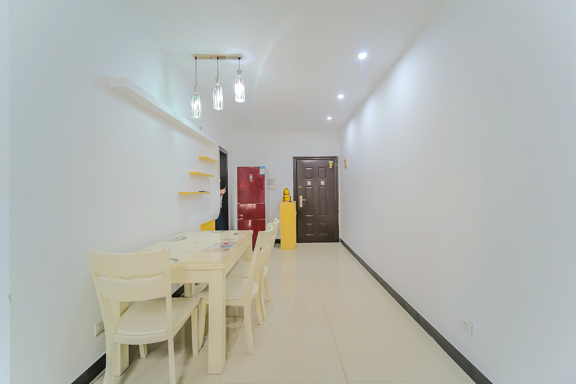 山水湾 2室2厅1卫 46.8万 山水湾 2室2厅1卫 46.8万客厅