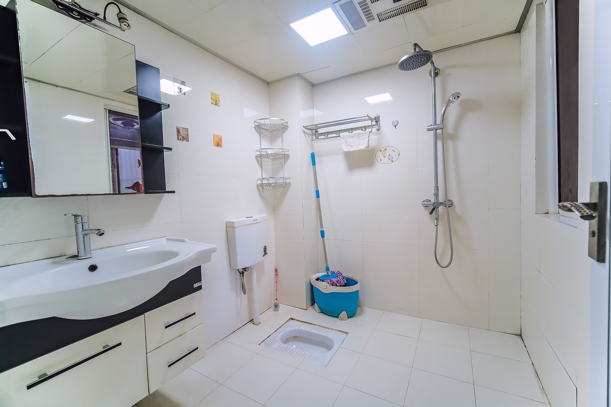 山水湾 2室2厅1卫 46.8万 山水湾 2室2厅1卫 46.8万卫生间