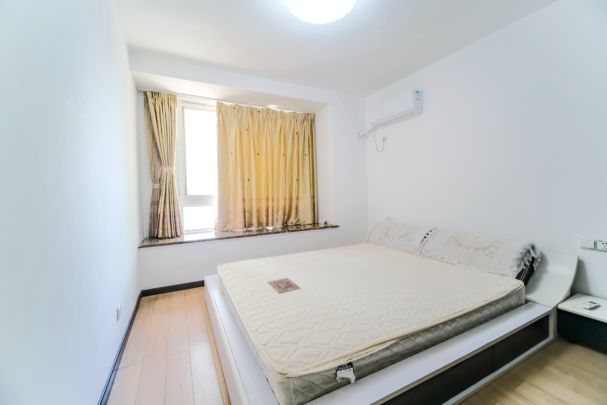 山水湾 2室2厅1卫 46.8万 山水湾 2室2厅1卫 46.8万卧室