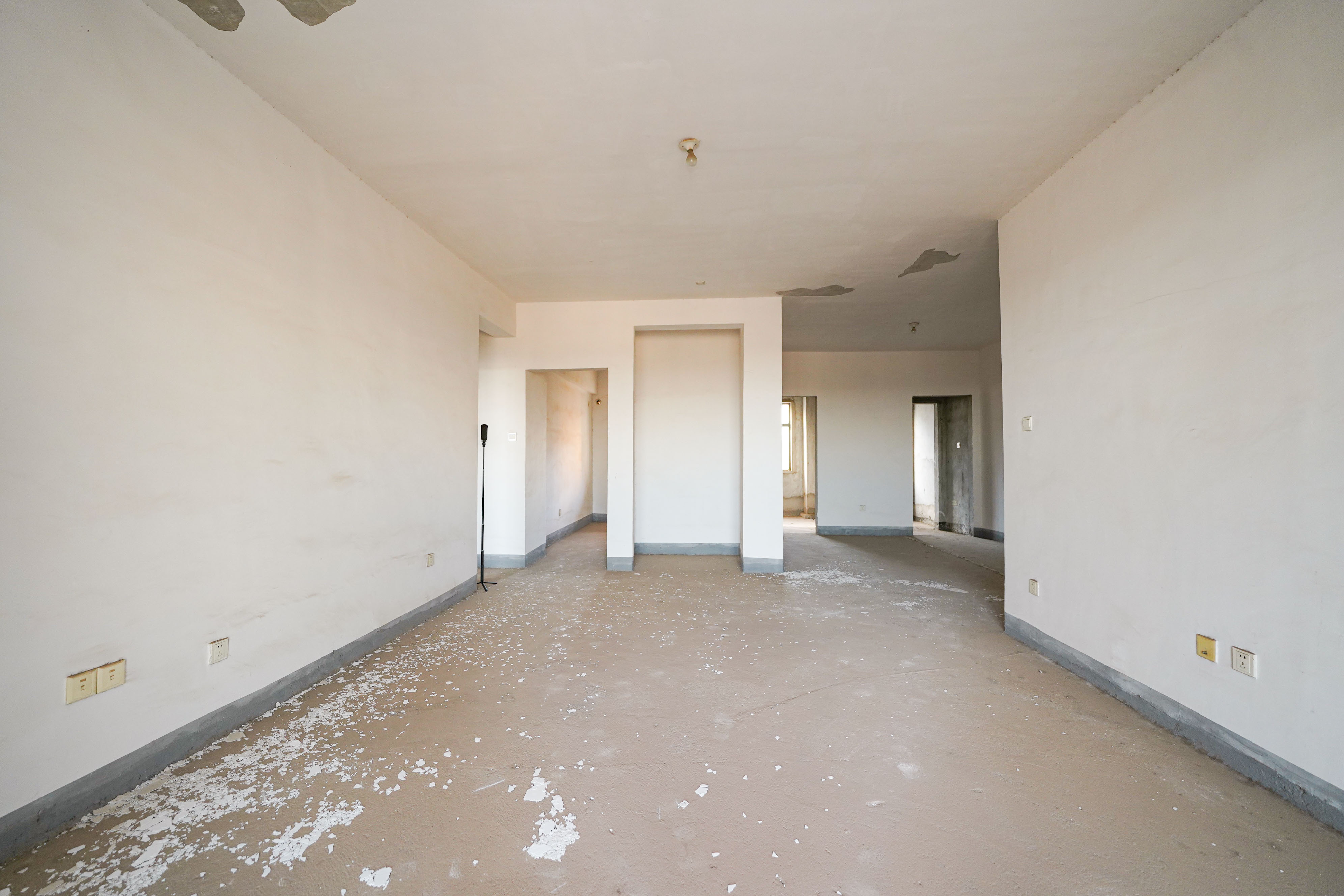 和美星城 3室2厅2卫 78.0万 和美星城 3室2厅2卫 78.0万客厅