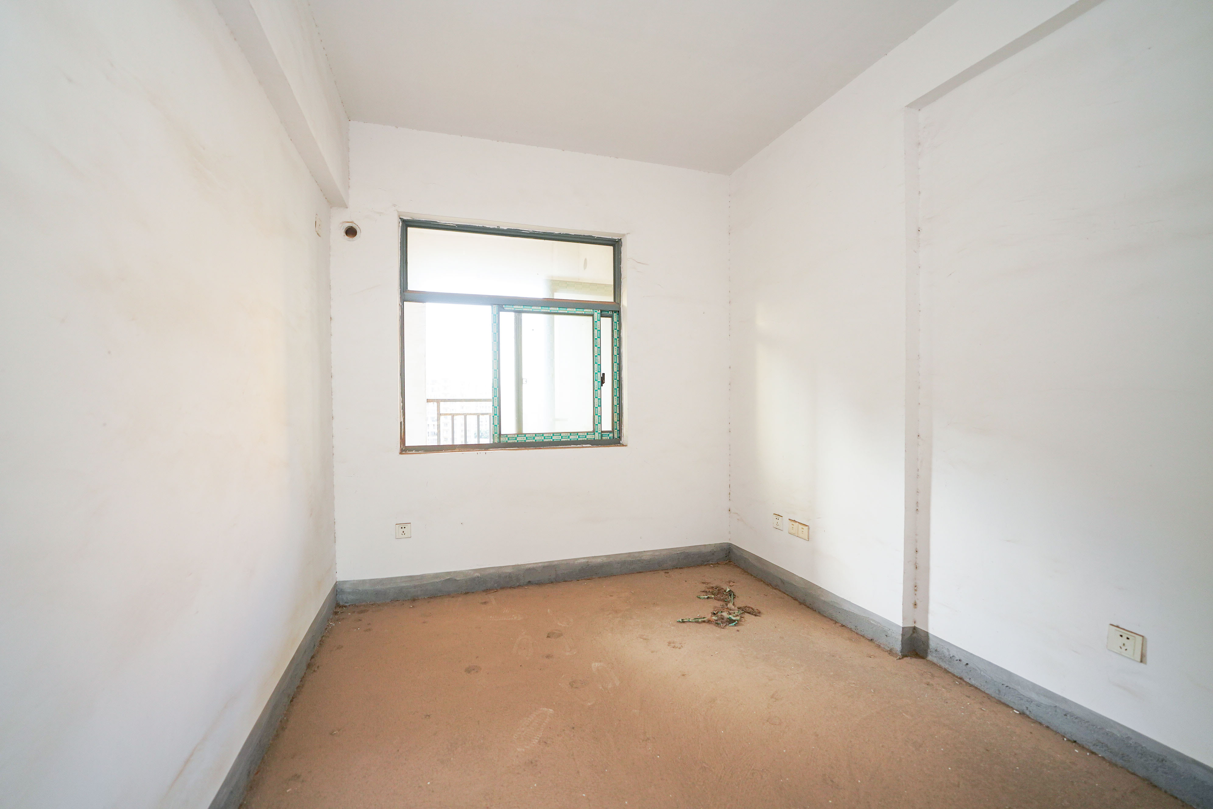 和美星城 3室2厅2卫 78.0万 和美星城 3室2厅2卫 78.0万卧室