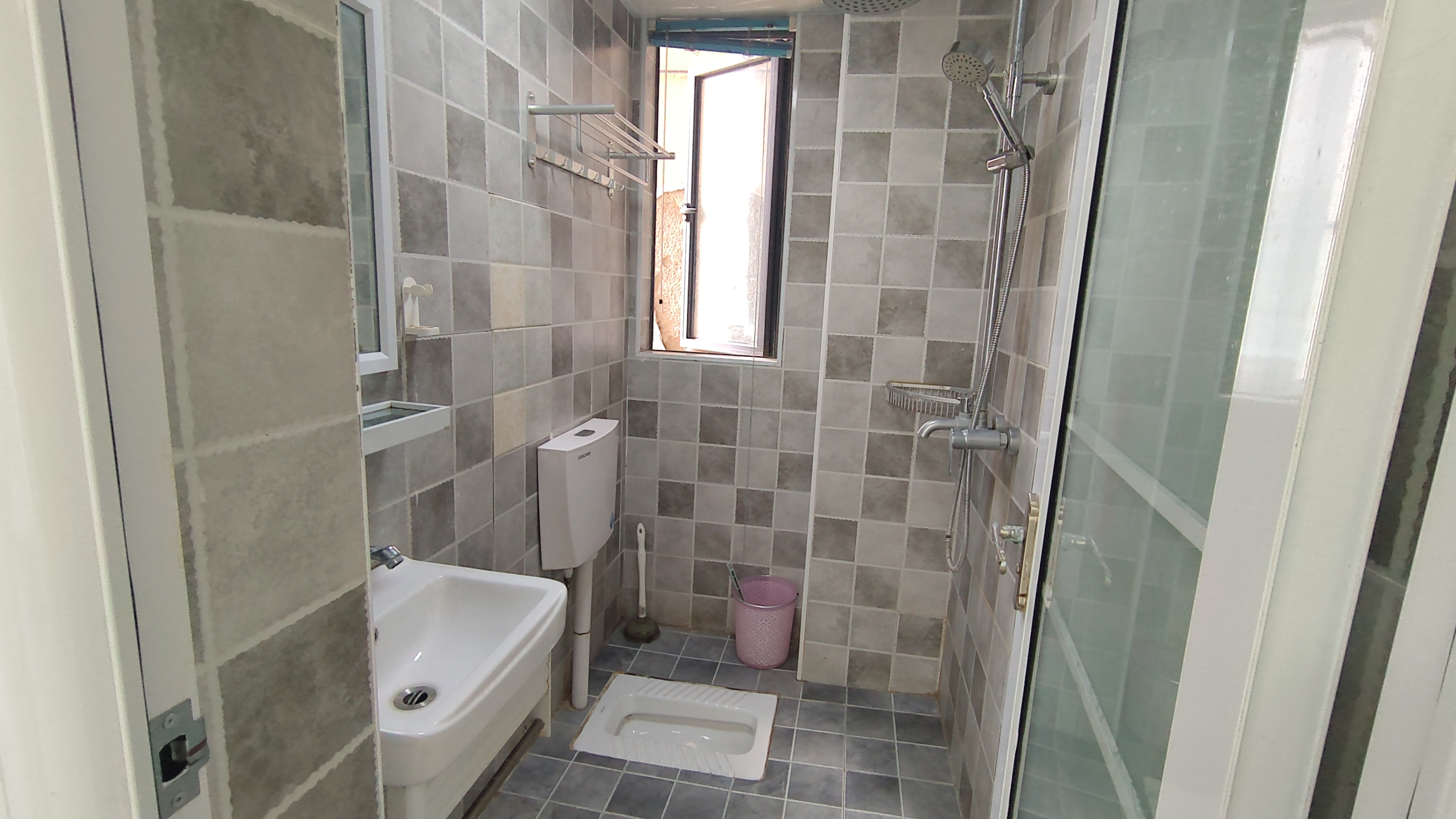 华晨御园 2室2厅1卫 65.0万 华晨御园 2室2厅1卫 65.0万室内图