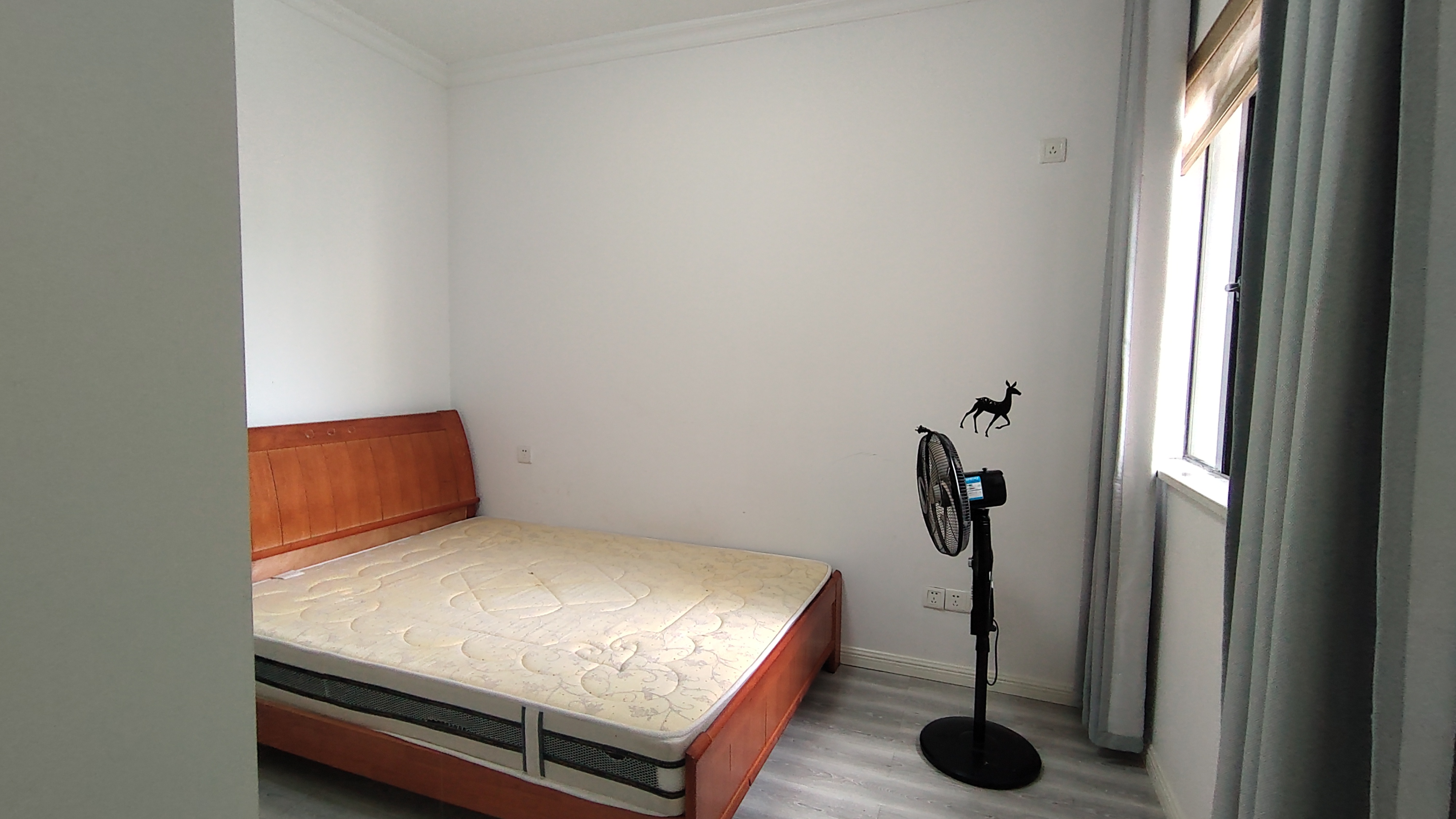 华晨御园 2室2厅1卫 65.0万 华晨御园 2室2厅1卫 65.0万室内图