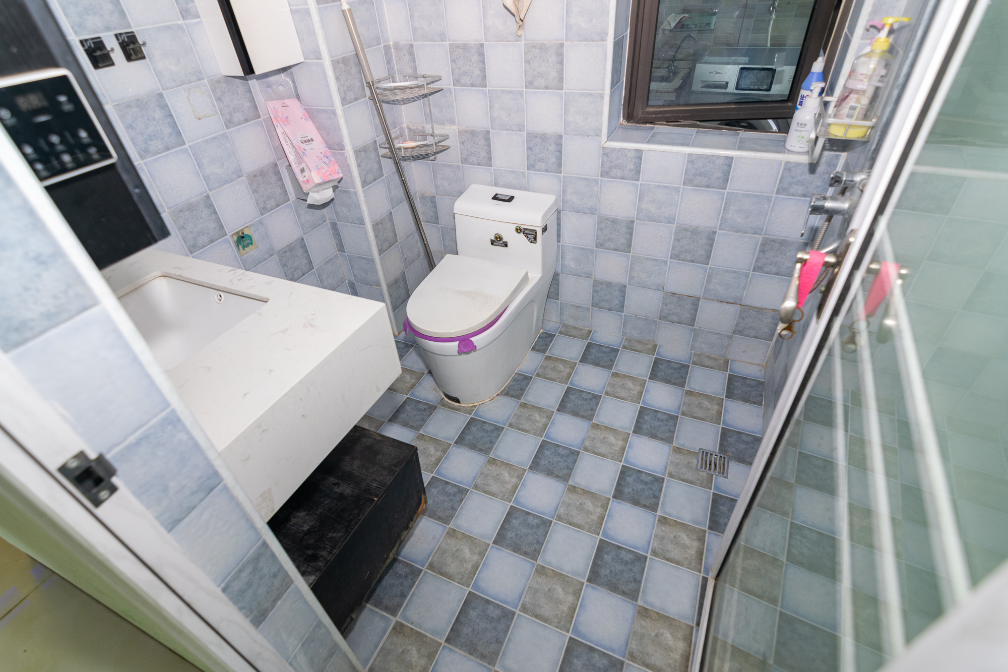 湖南报业文化城(米地亚家园) 3室2厅1卫 75.0万 湖南报业文化城(米地亚家园) 3室2厅1卫 75.0万卫生间