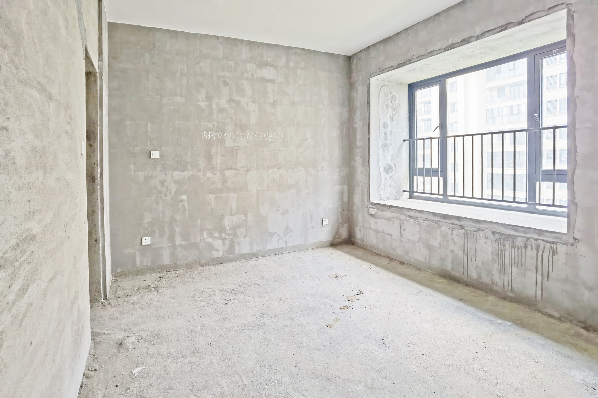 中粮观澜壹品 5室2厅3卫 200.0万 中粮观澜壹品 5室2厅3卫 200.0万卧室