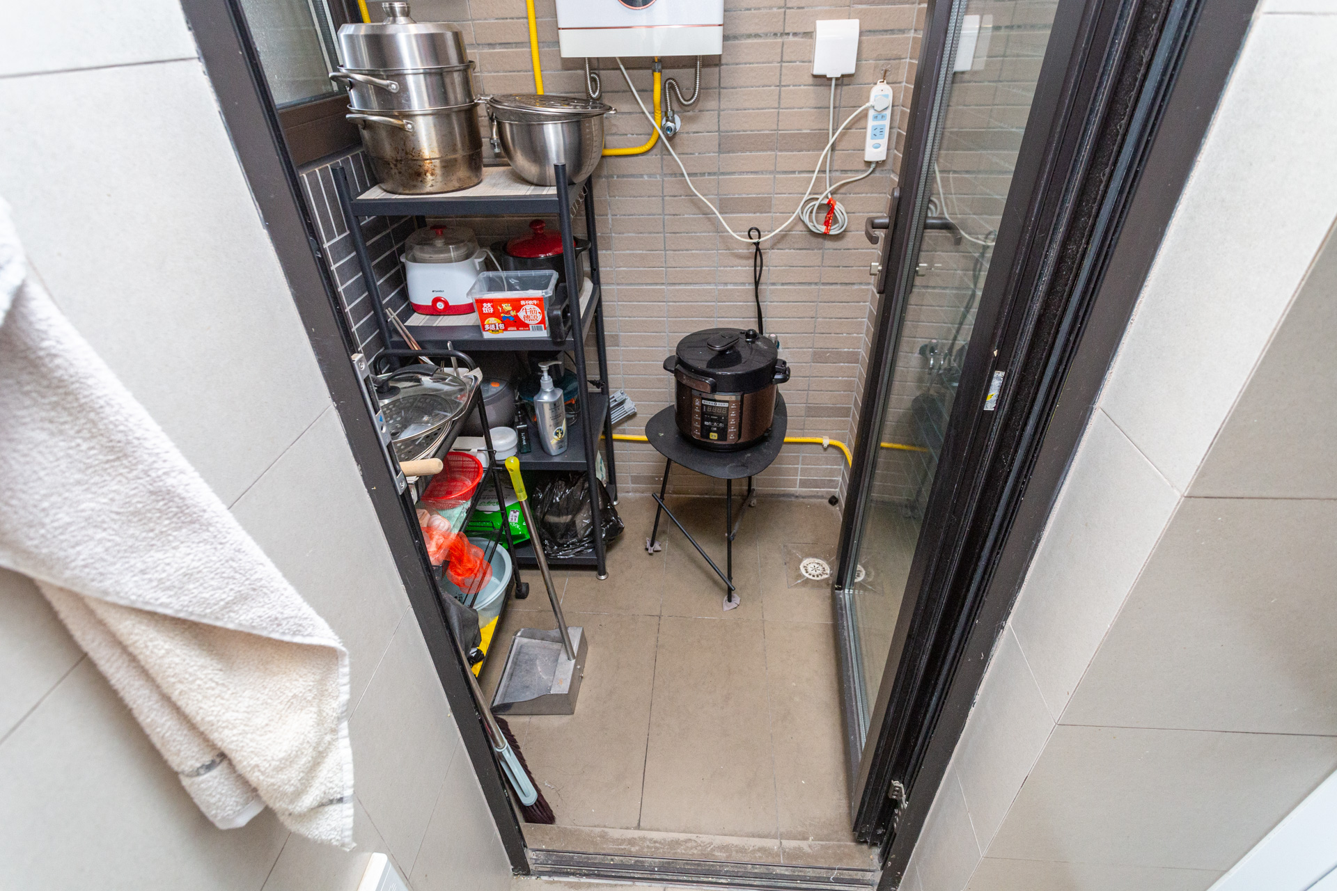 时代倾城三期 4室2厅2卫 106.0万 时代倾城三期 4室2厅2卫 106.0万阳台