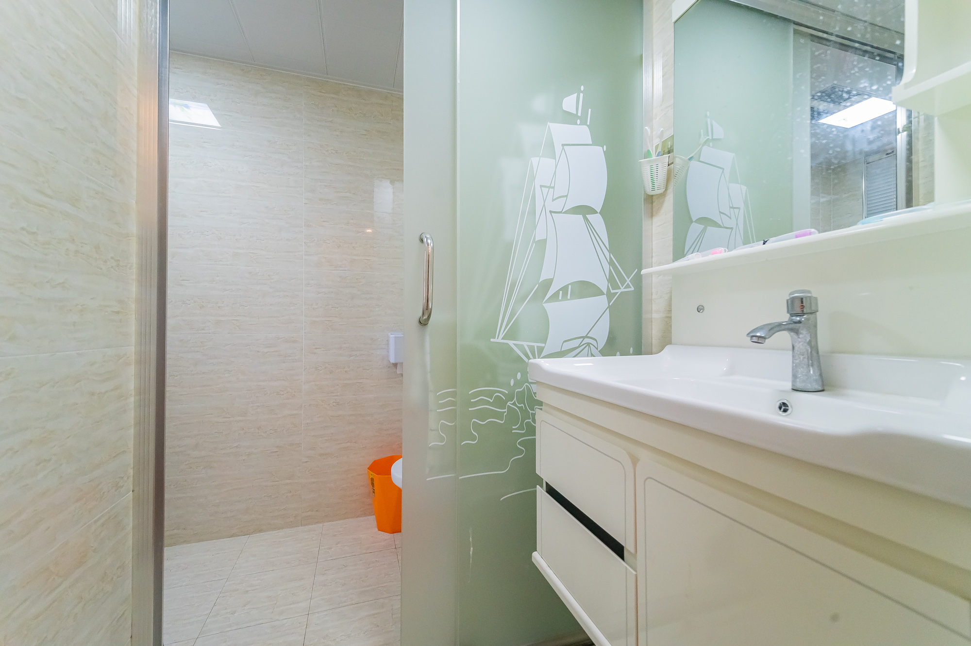 星湖湾一期高层 3室2厅1卫 76.8万 星湖湾一期高层 3室2厅1卫 76.8万卫生间