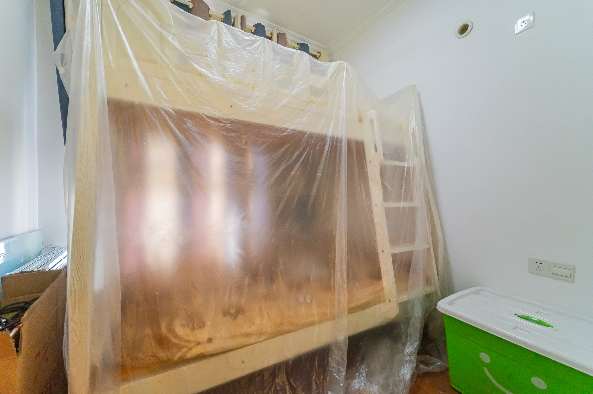 星湖湾一期高层 3室2厅1卫 76.8万 星湖湾一期高层 3室2厅1卫 76.8万卧室