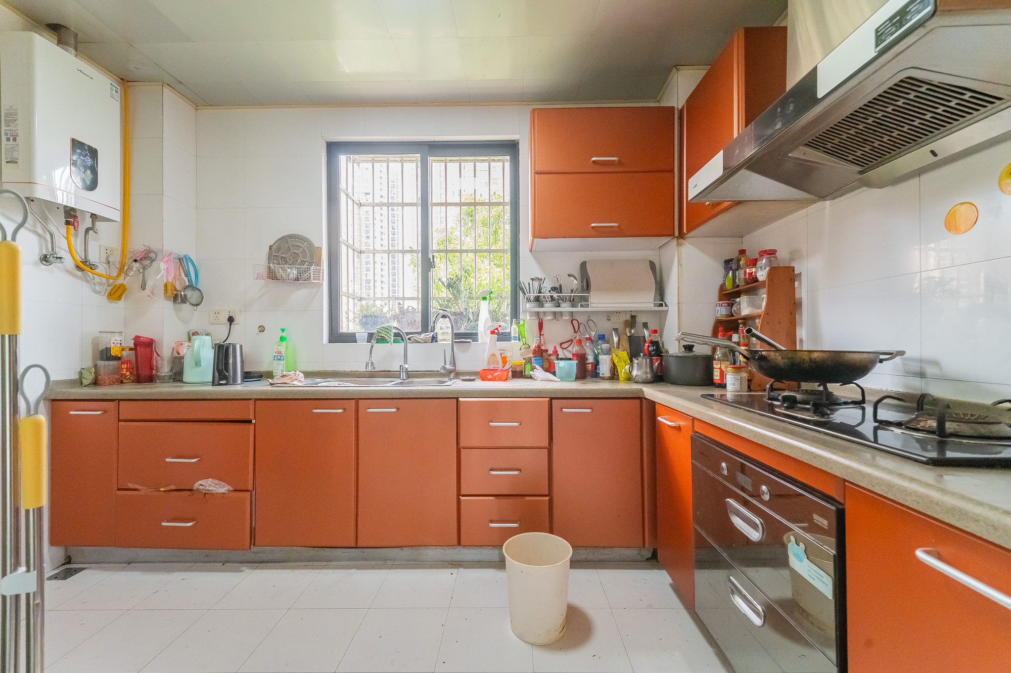 鹏基诺亚山林  4室2厅2卫    98.6万厨房