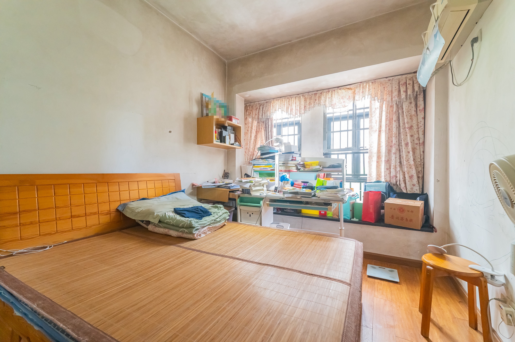 鹏基诺亚山林  4室2厅2卫    98.6万卧室