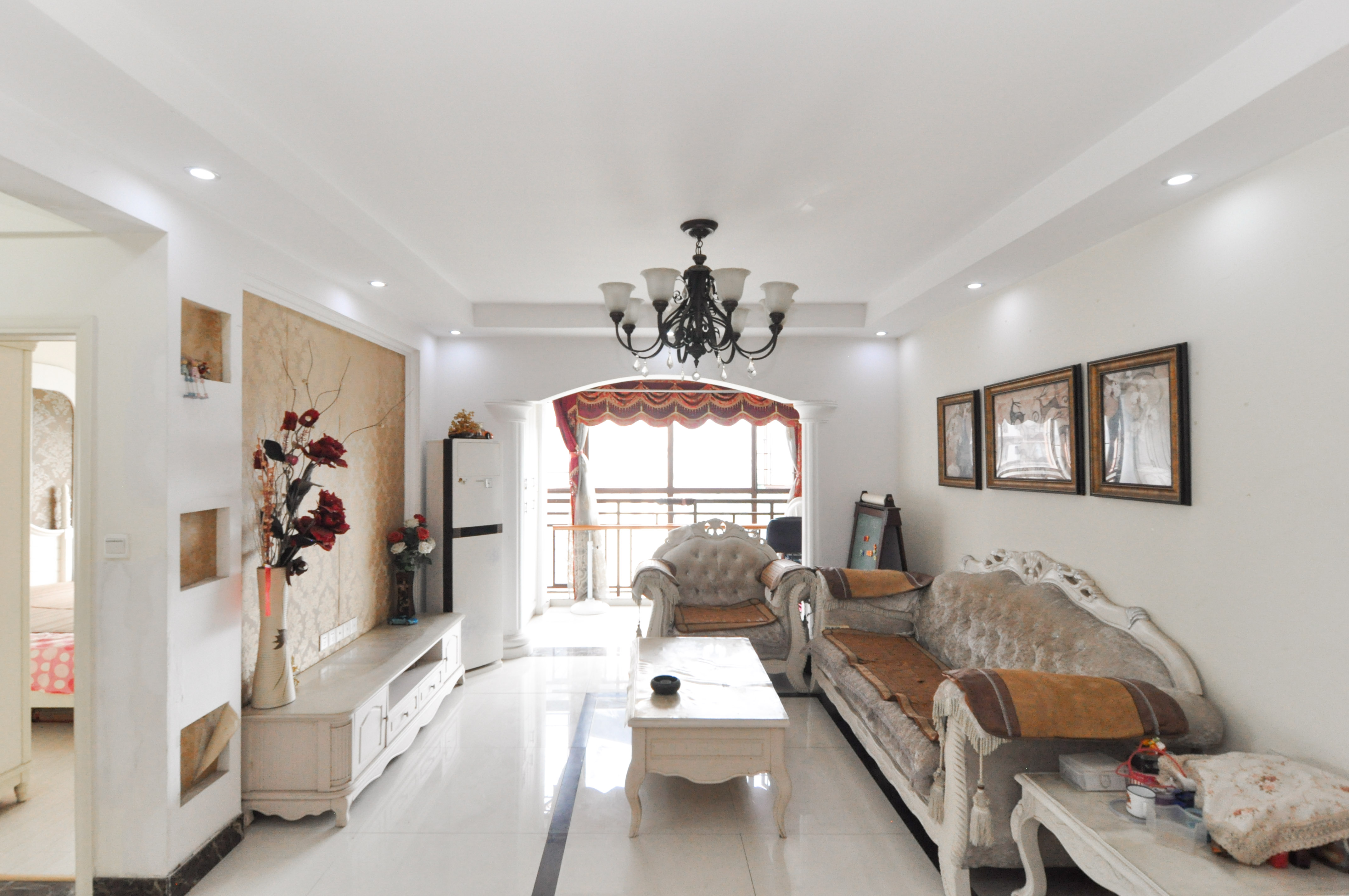 高信向日葵 2室2厅1卫 88.0万 高信向日葵 2室2厅1卫 88.0万客厅