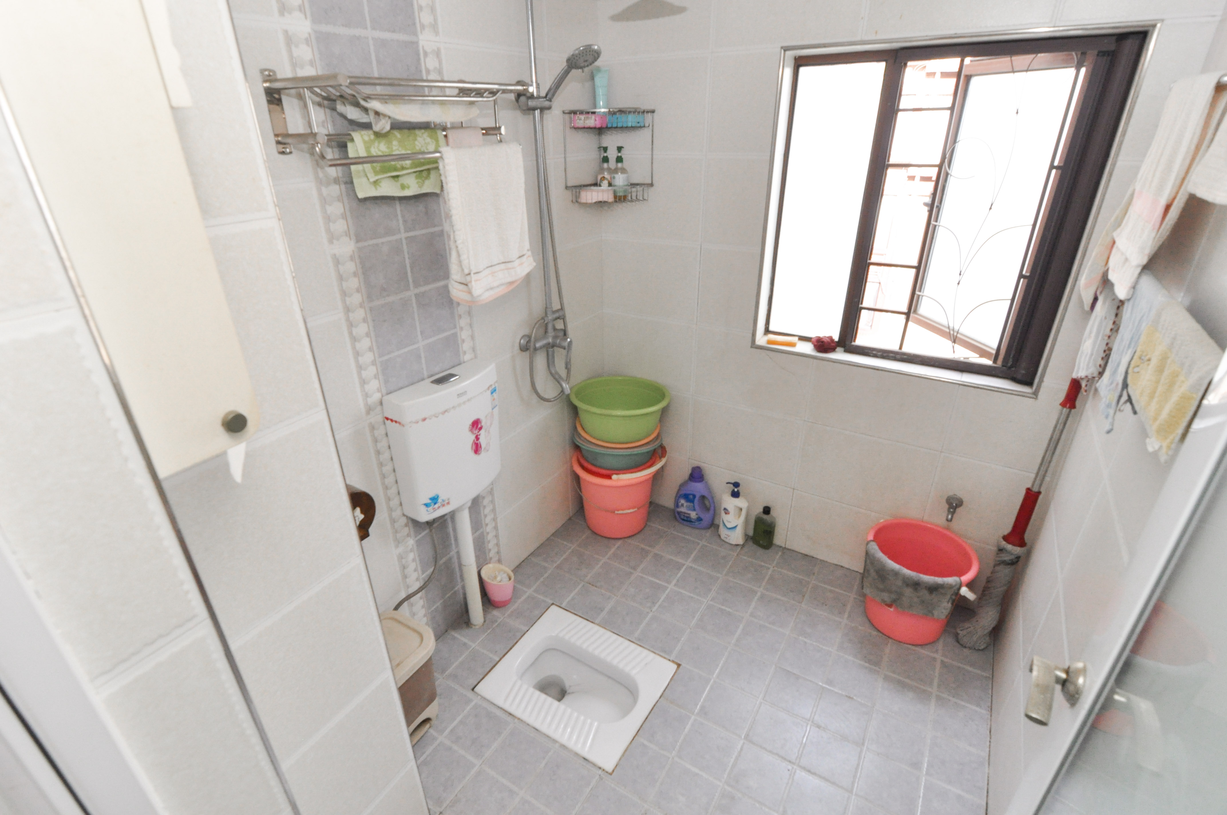 高信向日葵 2室2厅1卫 88.0万 高信向日葵 2室2厅1卫 88.0万卫生间