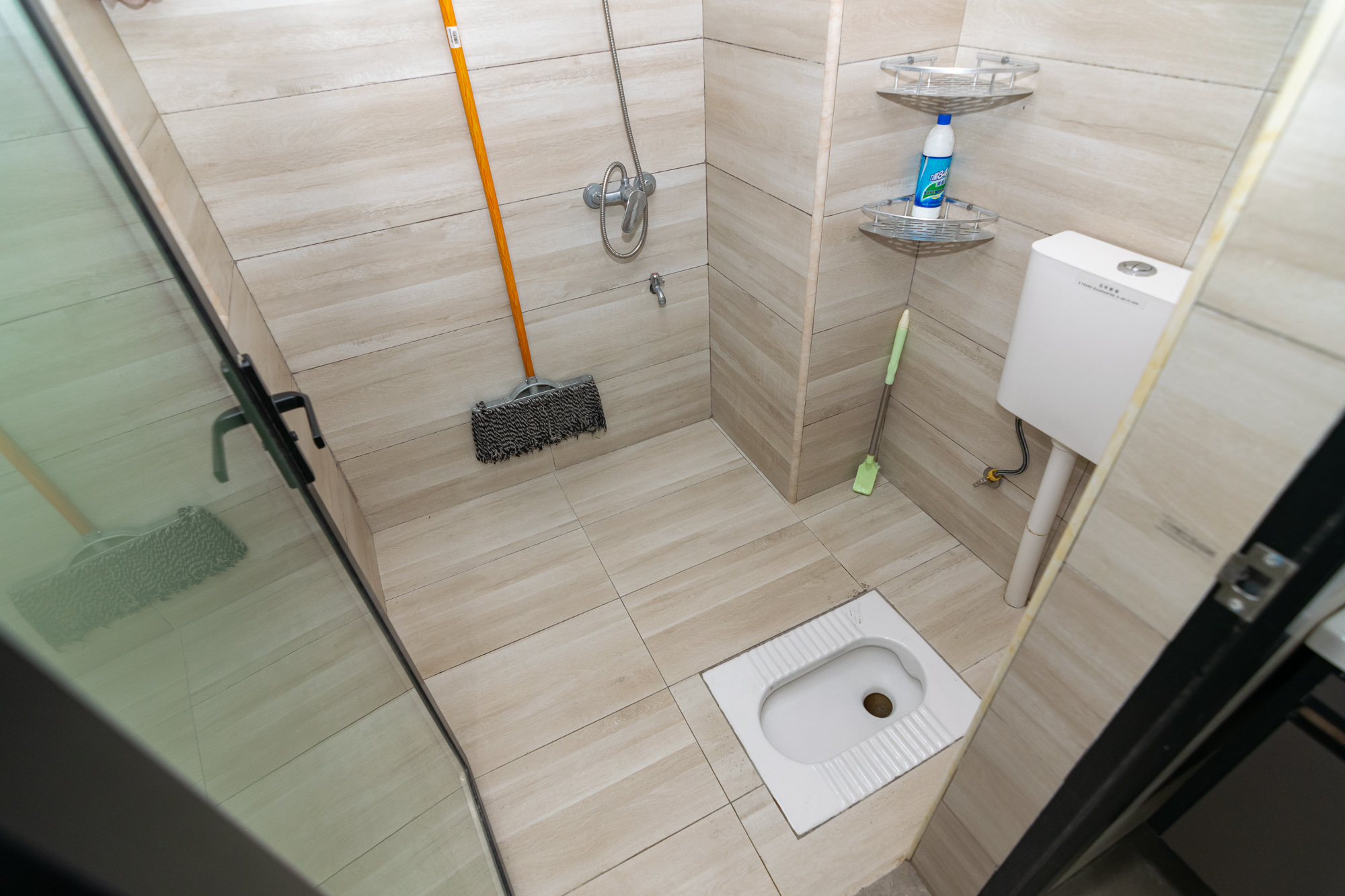 美的翰城  3室2厅1卫    72.0万 美的翰城  3室2厅1卫    72.0万卫生间