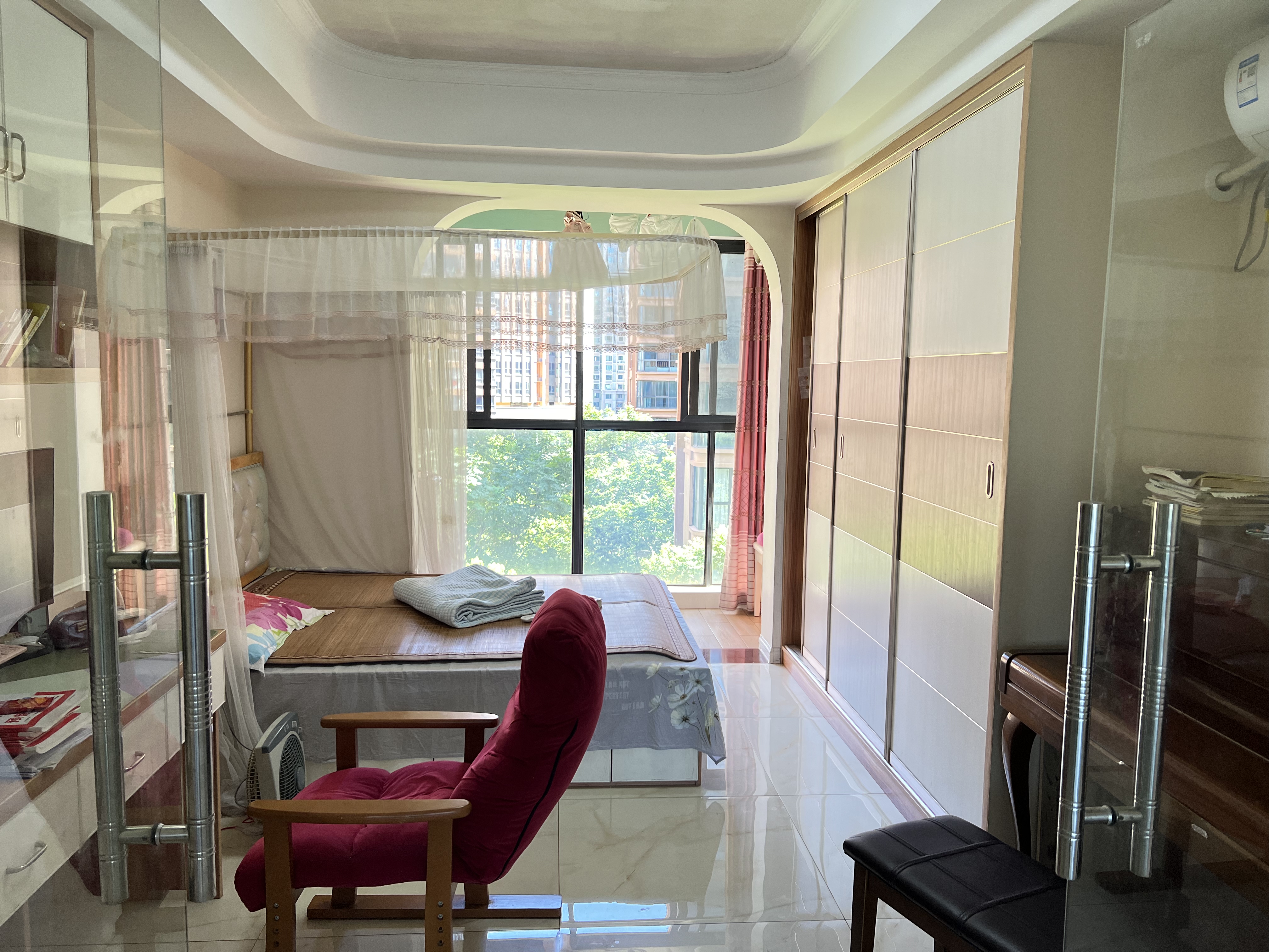 学府港湾 1室0厅0卫 59.8万 学府港湾 1室0厅0卫 59.8万室内图