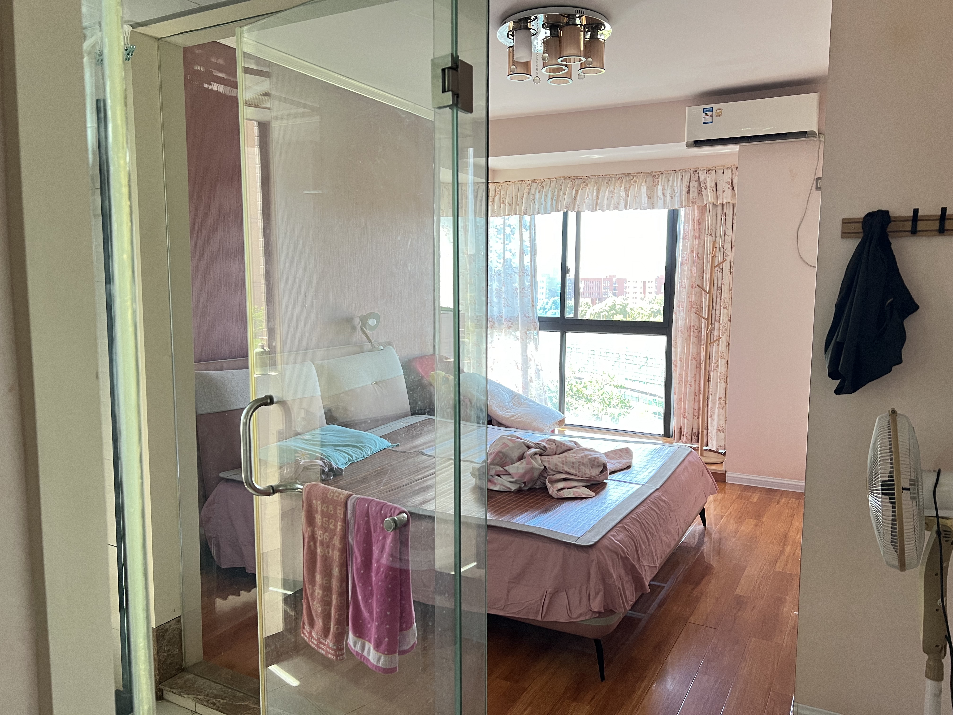 学府港湾 1室0厅0卫 59.8万 学府港湾 1室0厅0卫 59.8万室内图