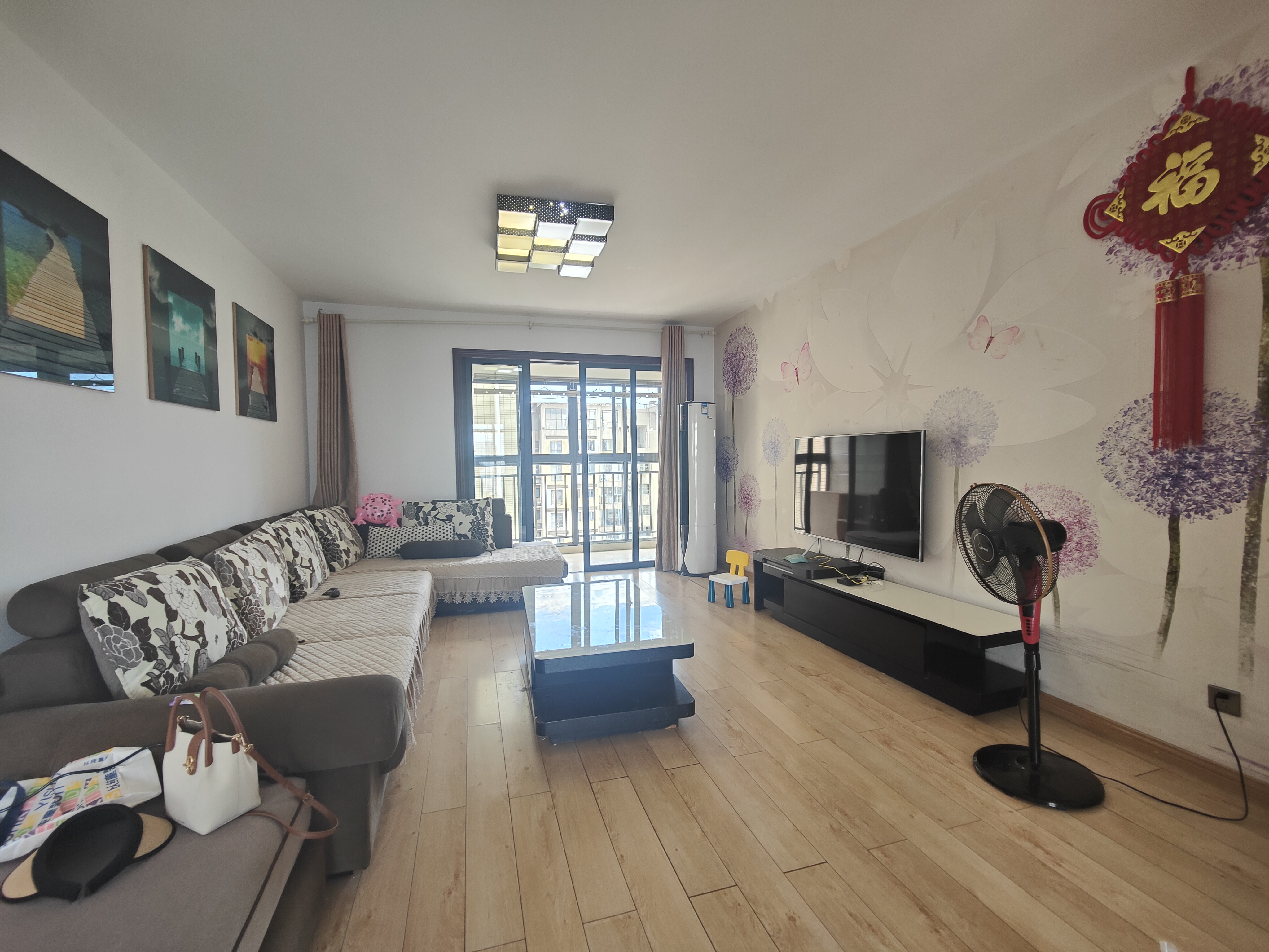 恒瑞雅园 3室2厅2卫 69.8万 恒瑞雅园 3室2厅2卫 69.8万室内图