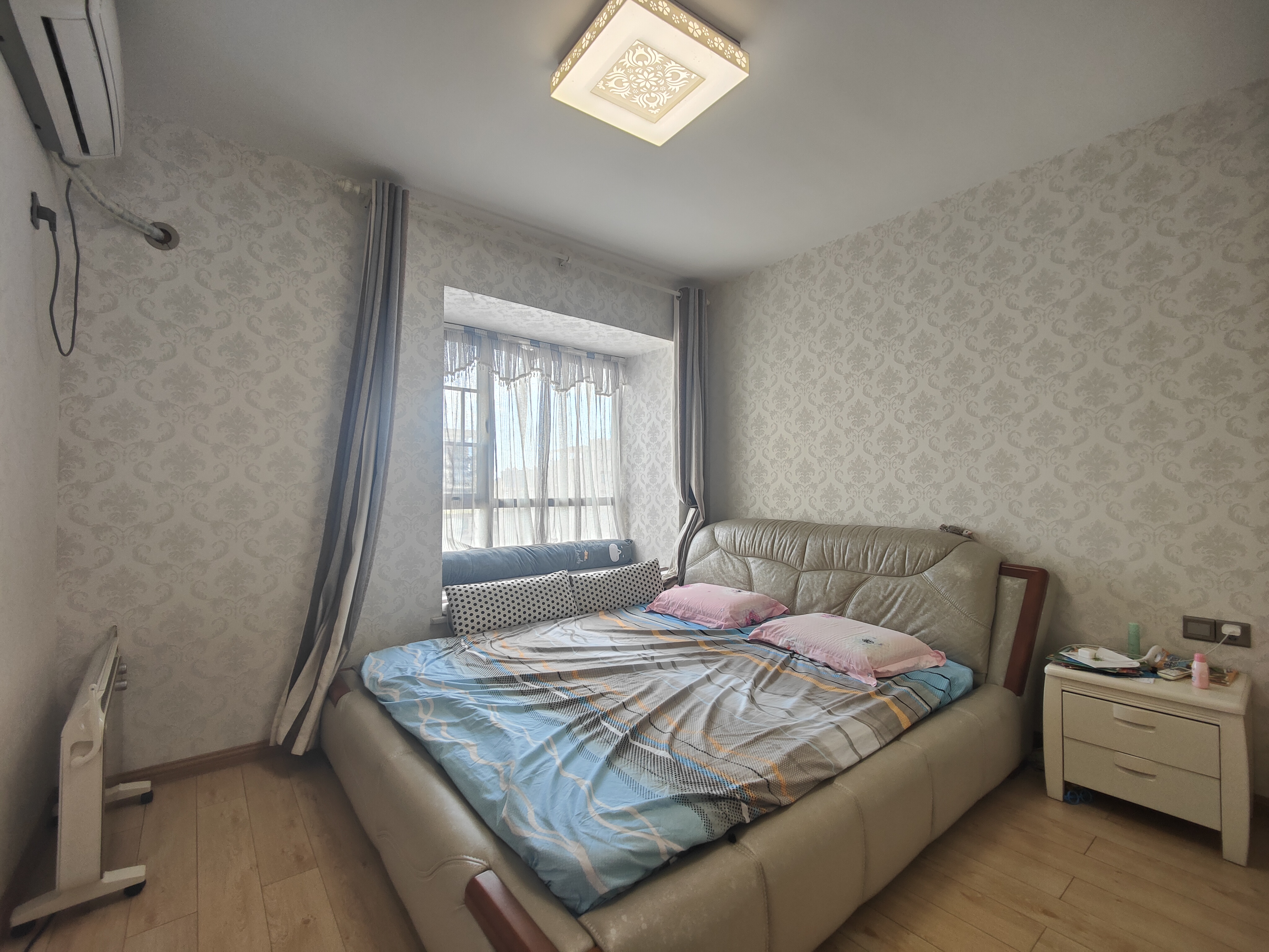 恒瑞雅园 3室2厅2卫 69.8万 恒瑞雅园 3室2厅2卫 69.8万室内图