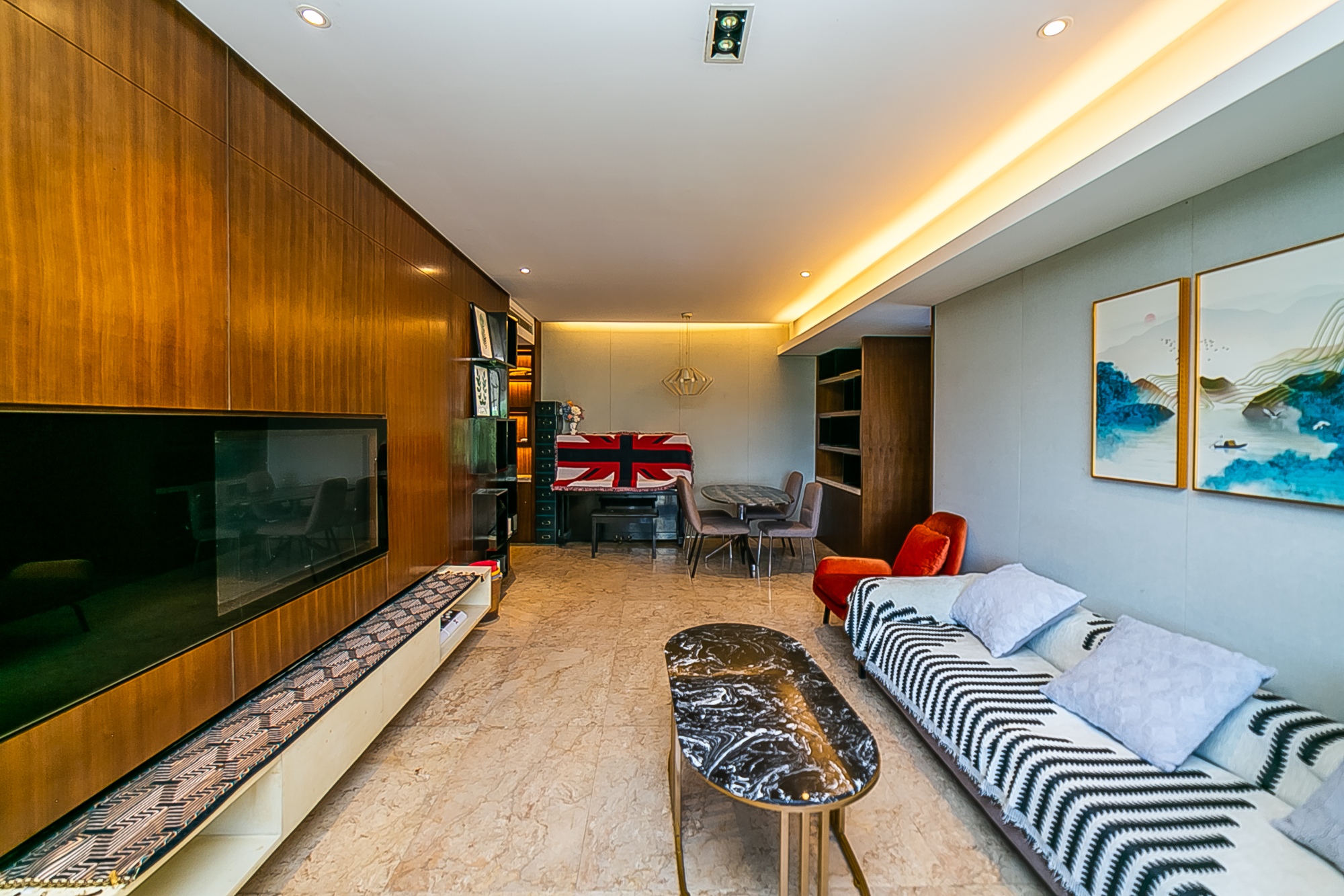 东怡外国(南湖一号)  1室1厅1卫    125.0万 东怡外国(南湖一号)  1室1厅1卫    125.0万客厅