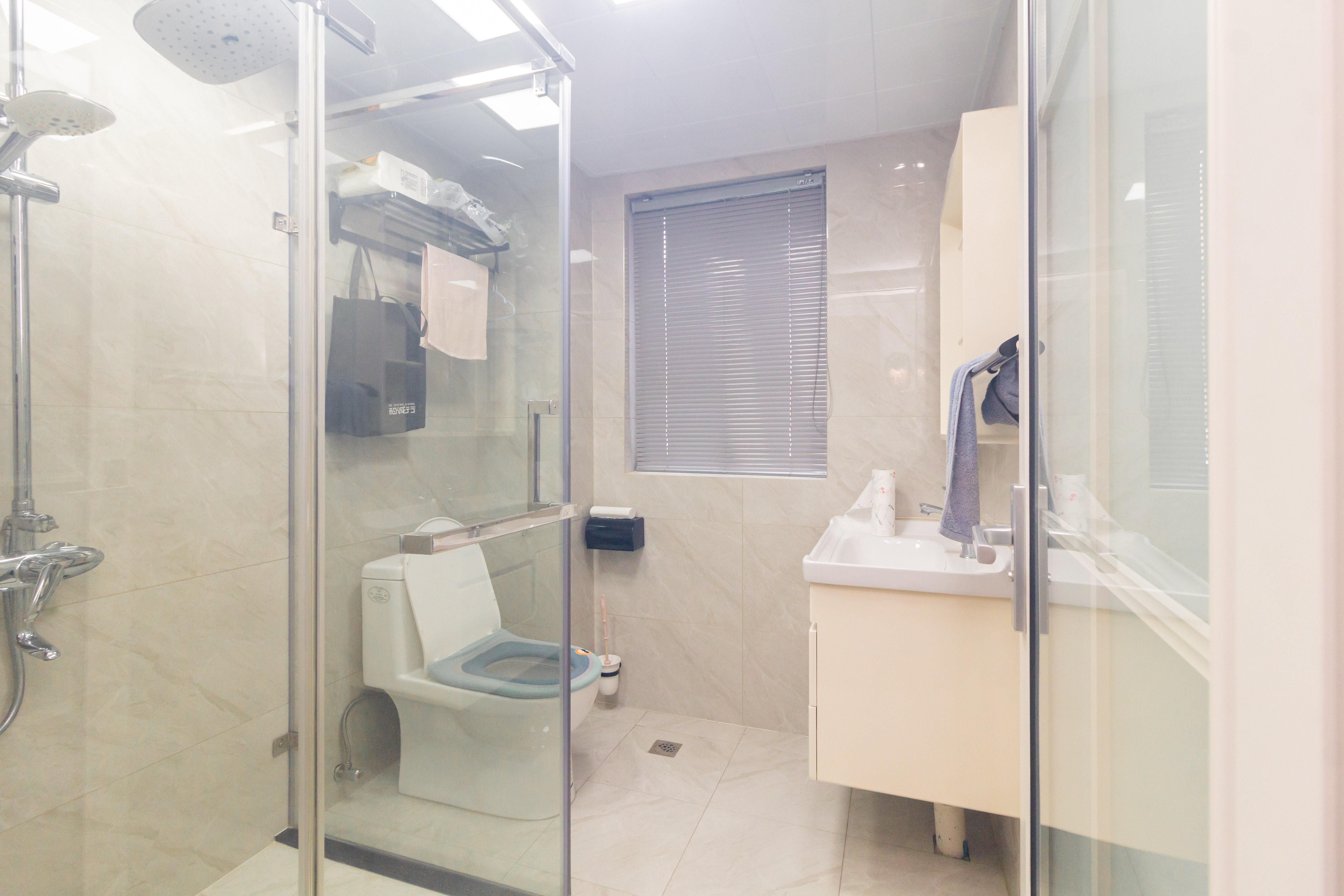 辉宏橄榄城  4室2厅2卫    115.0万 辉宏橄榄城  4室2厅2卫    115.0万卫生间